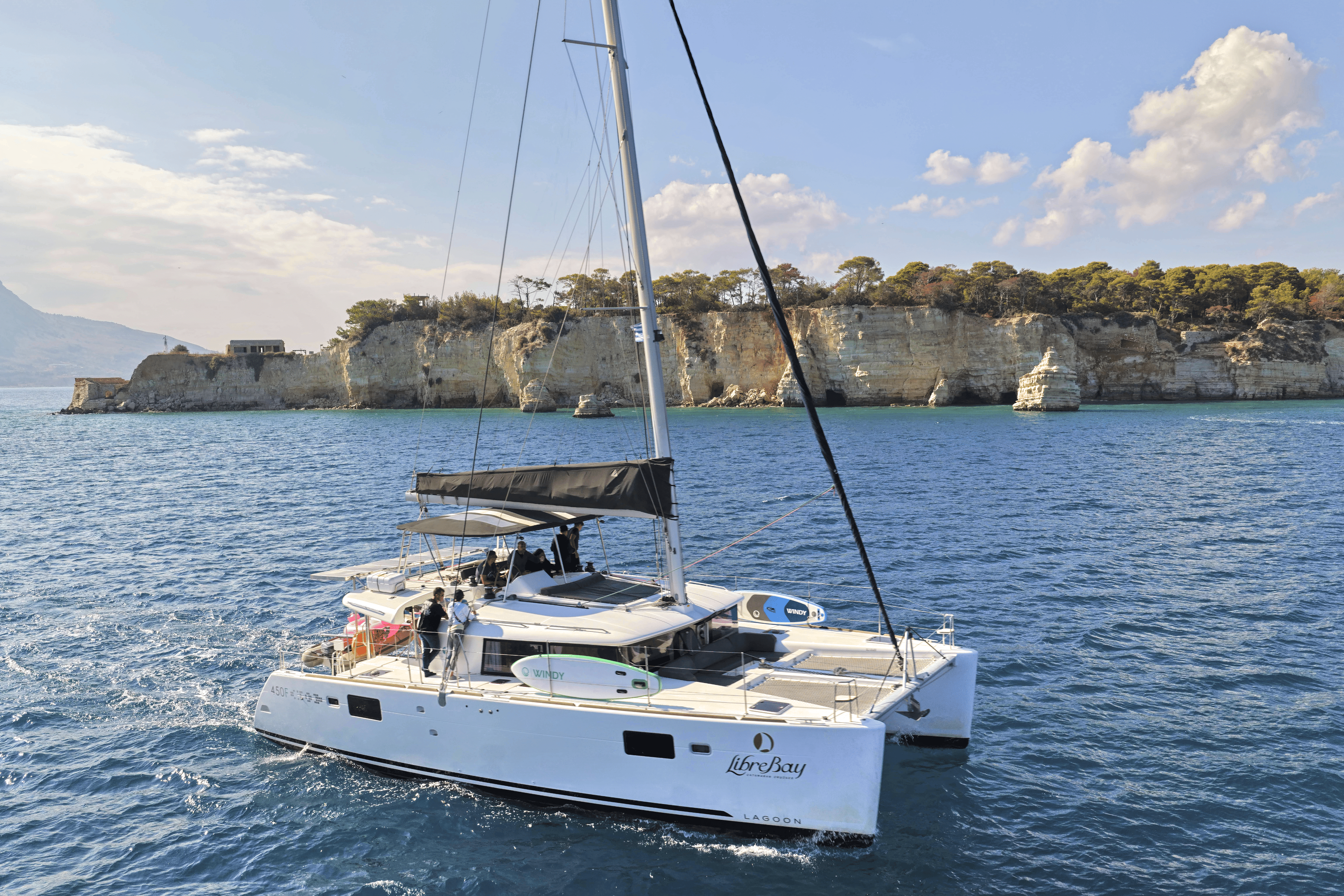 Luxury Catamaran Sail to Marathi Bay with Chef-Curated Lunch