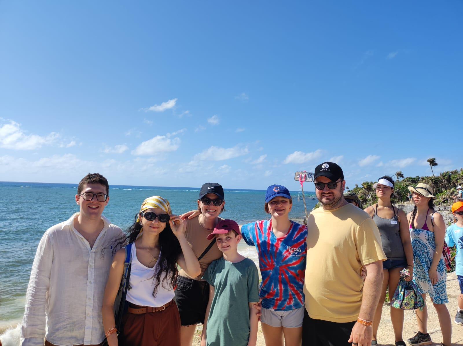 Tulum Archaeological Zone: Expert-Led Walking Tour