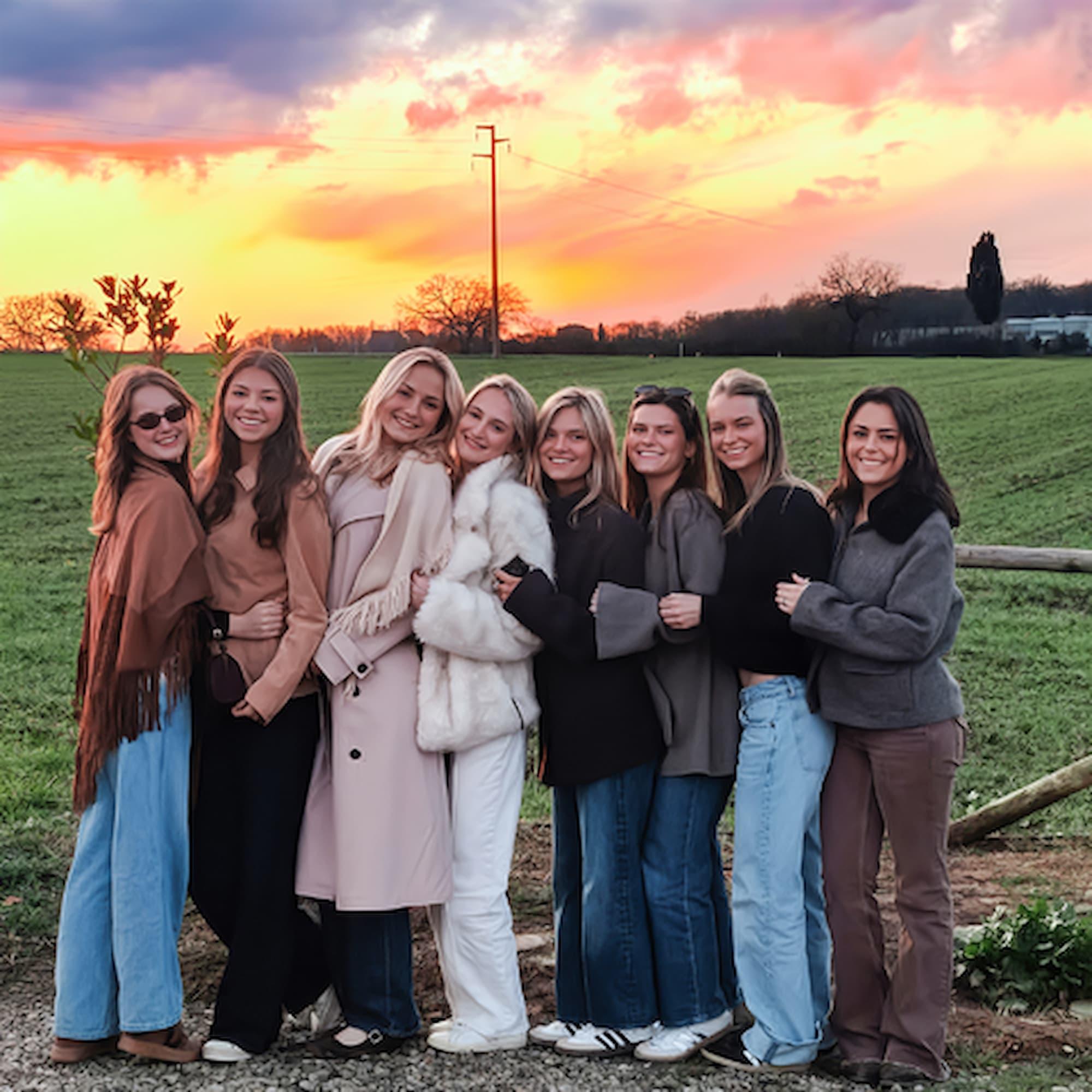 Tuscany Highlights: Pisa, San Gimignano & Chianti Wine Experience