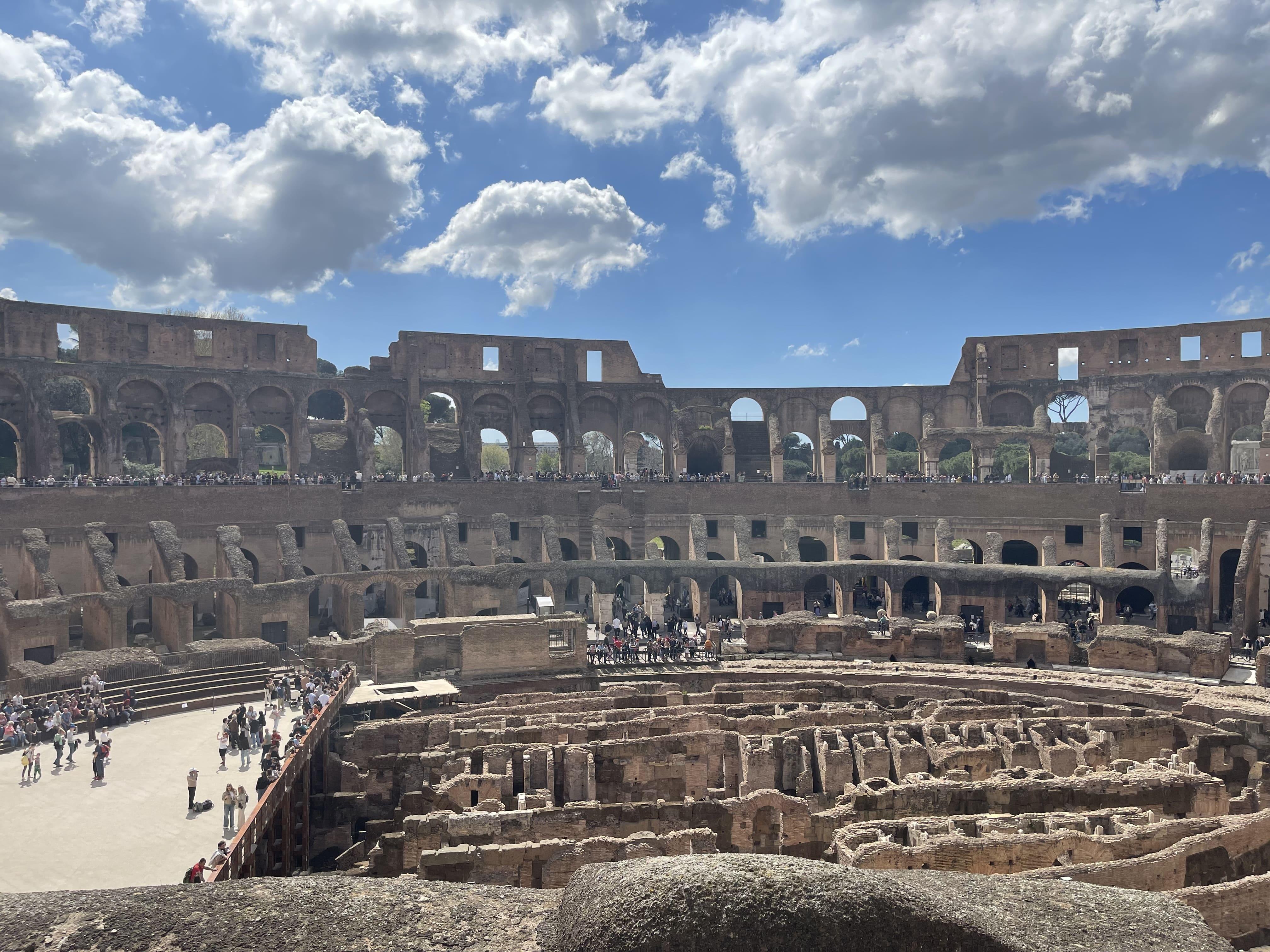 Colosseum Arena, Roman Forum & Palatine Hill Guided Tour