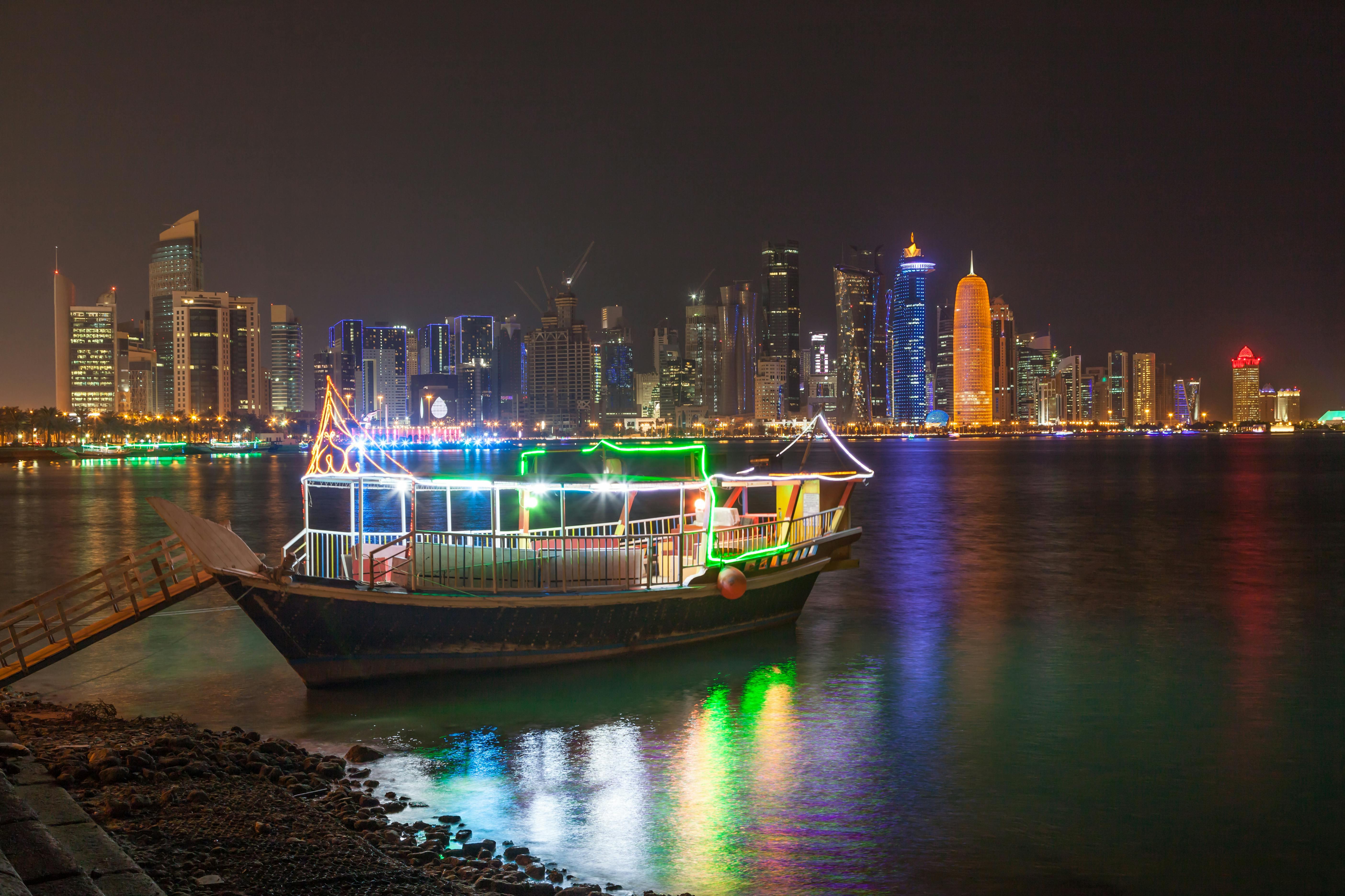 Doha Private Night Tour with Traditional Dhow Cruise