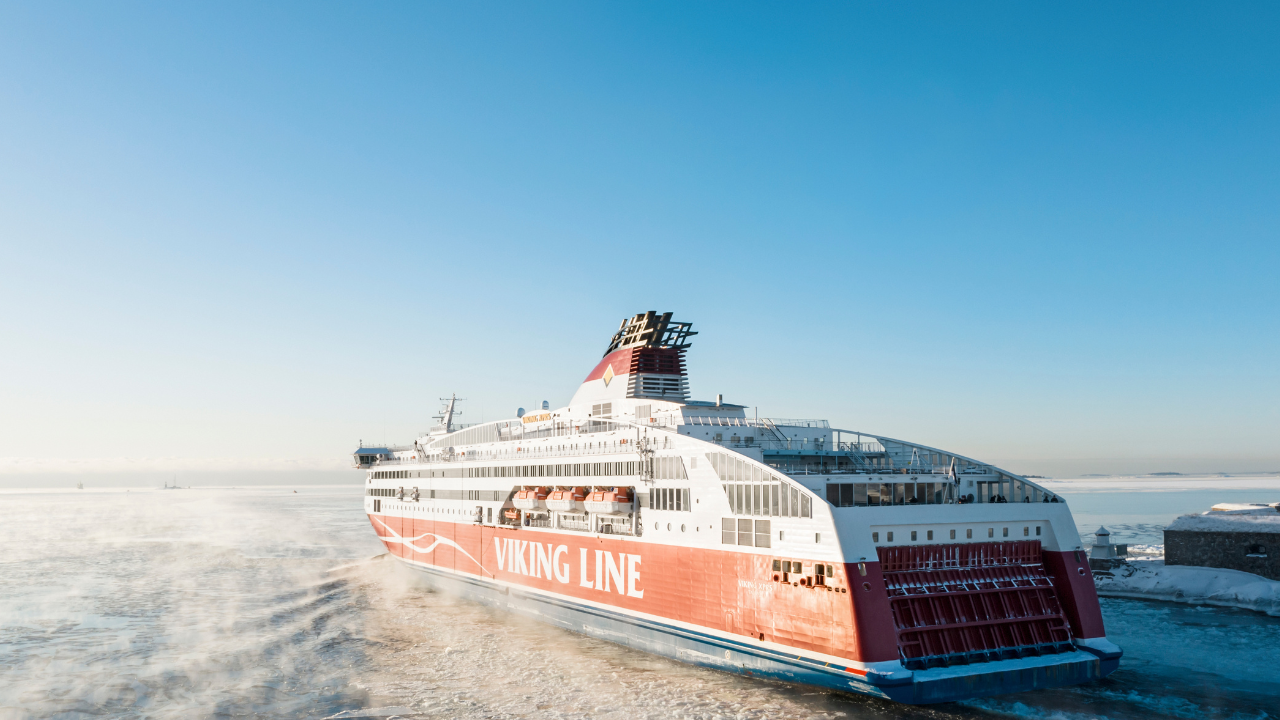 Helsinki–Tallinn Ferry Crossing with Viking Line