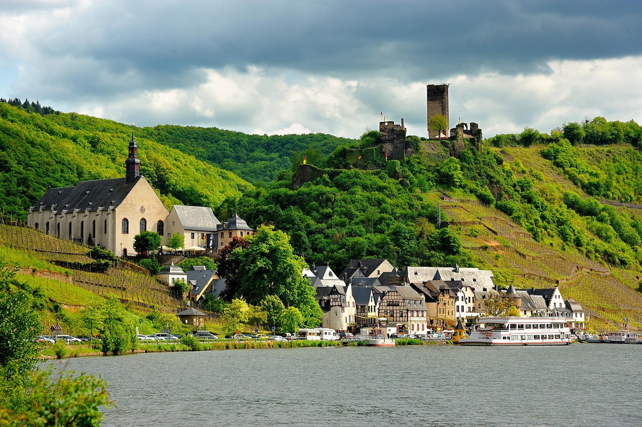 Cochem: Schifffahrt mit Schleuse von Cochem nach Beilstein und zurück