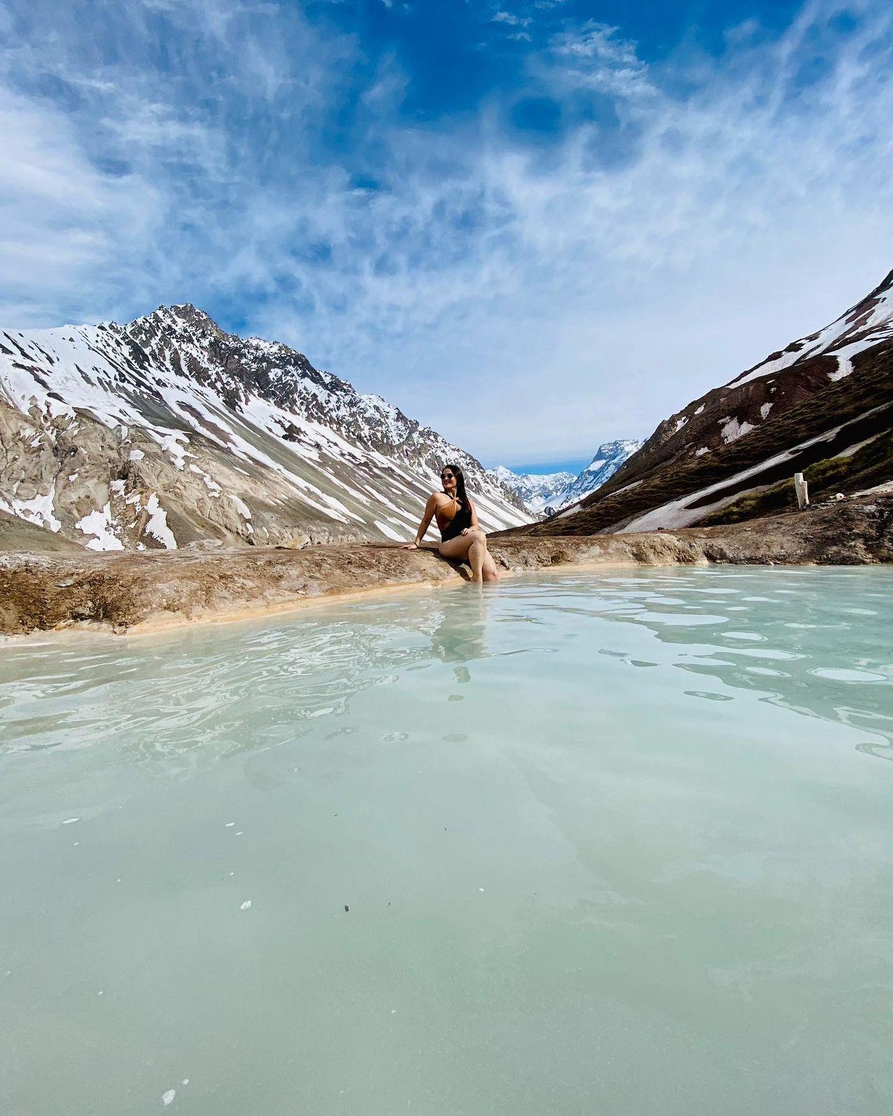 Andes Adventure: Cajón del Maipo, Hot Springs & El Yeso Reservoir