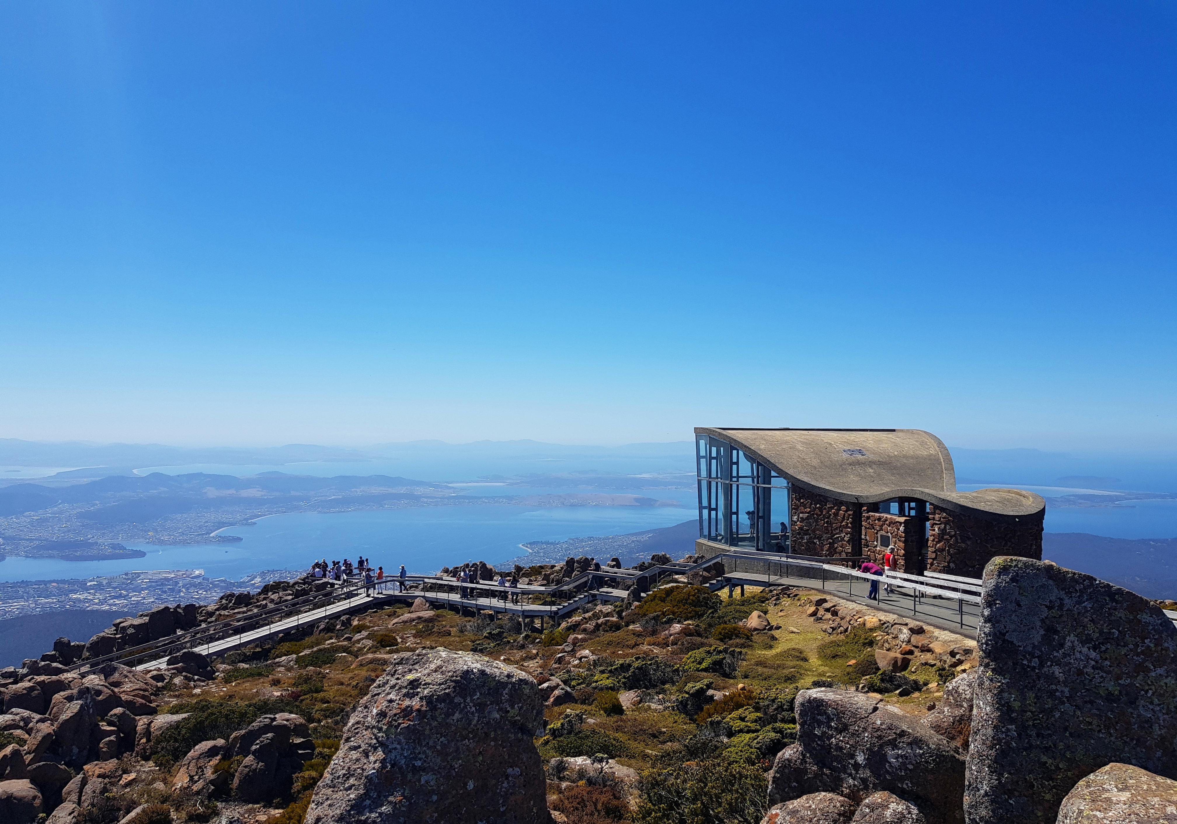 Hobart to Launceston: 6-Day Tasmania East Coast Tour
