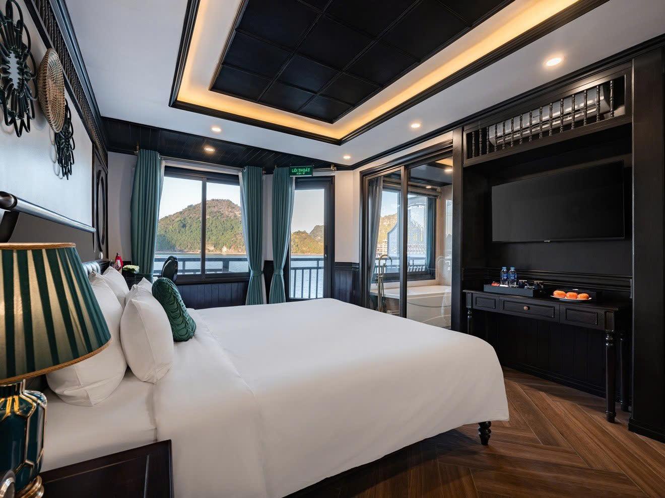 Ha Long & Lan Ha Bay 2-Day 5-Star Balcony Cruise