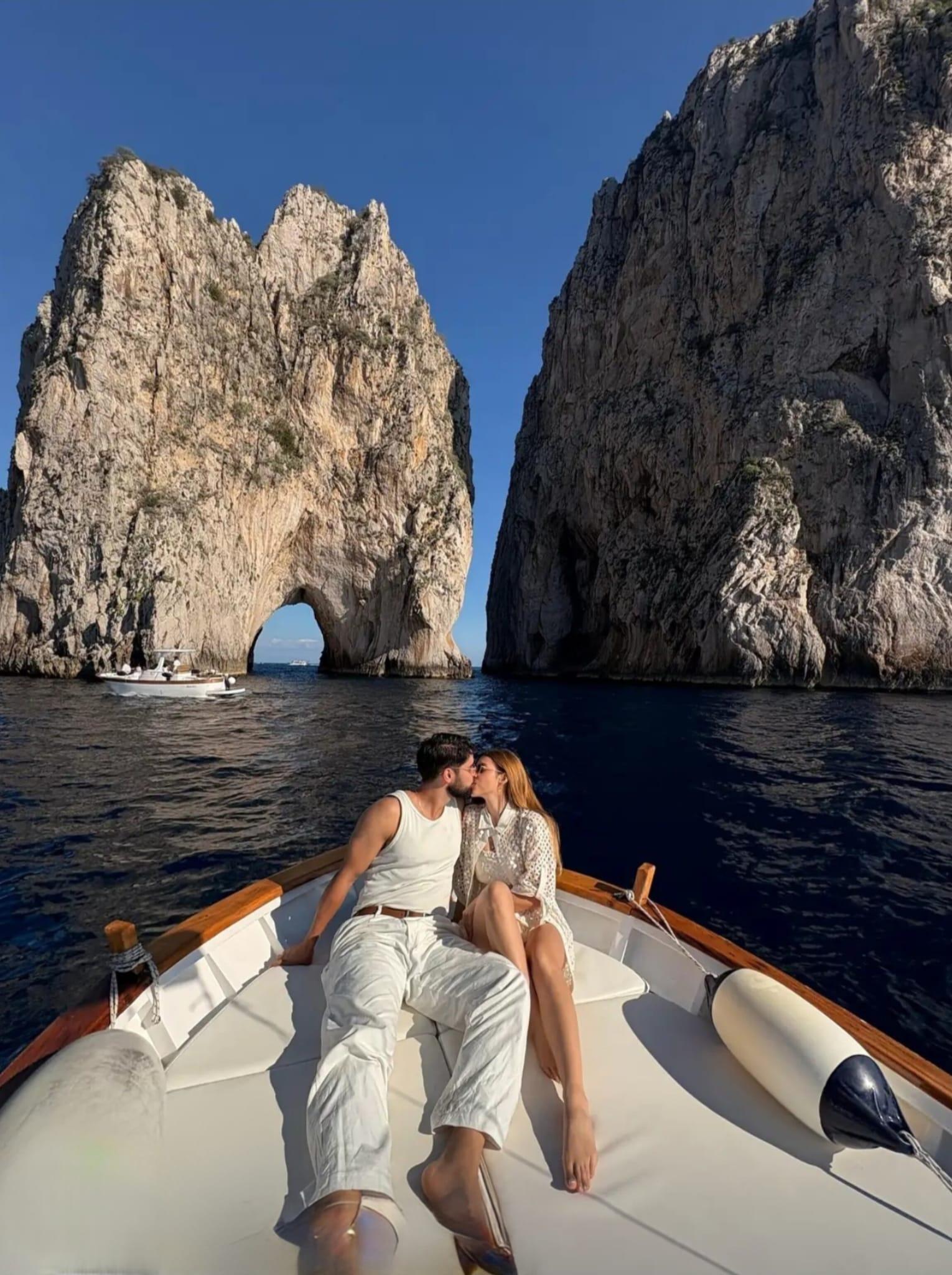 Capri Sea & Kitchen: Small-Group Boat Tour, Swim & Pasta Class