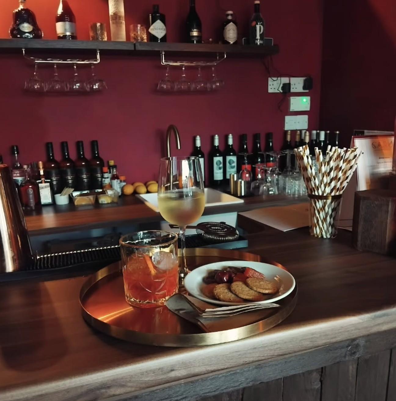 English Wine & Scottish Cheese Pairing Experience