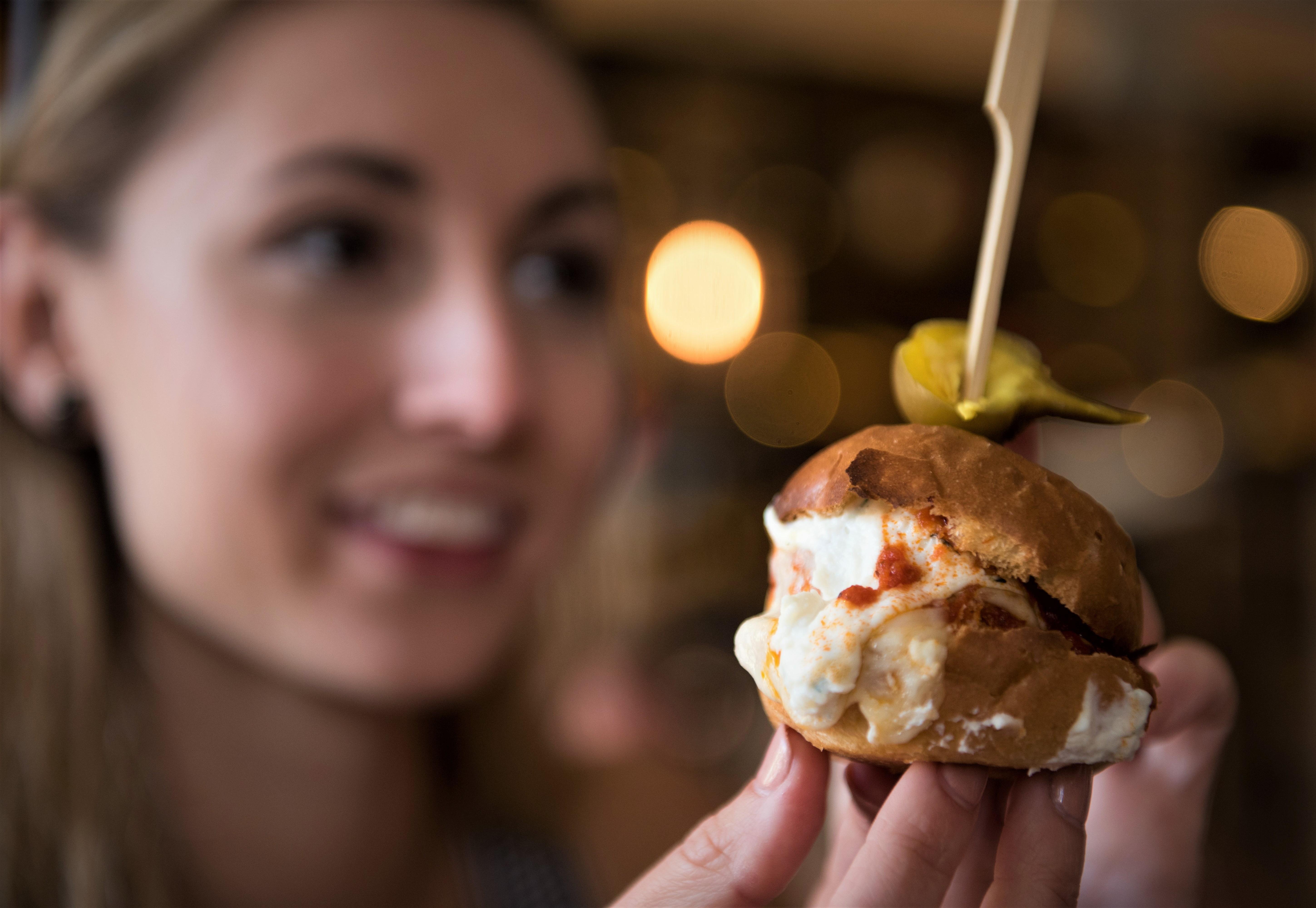 Las Vegas: Taste Downtown Flavors & Culture with 6+ Tastings