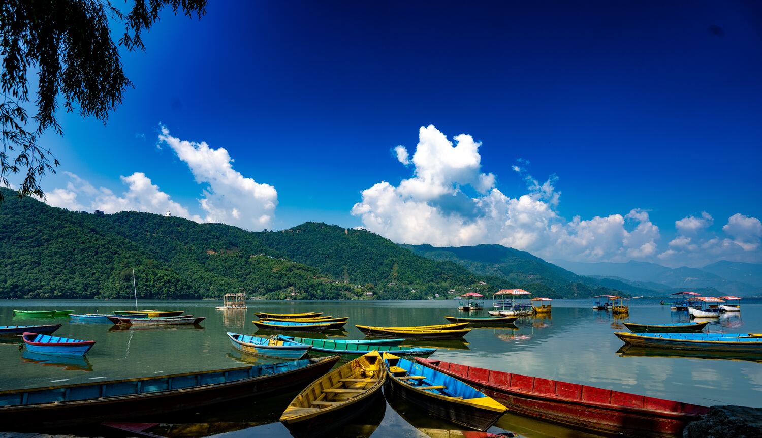 Pokhara: Sarangkot Sunrise & Fewa Lake Downhill Hike