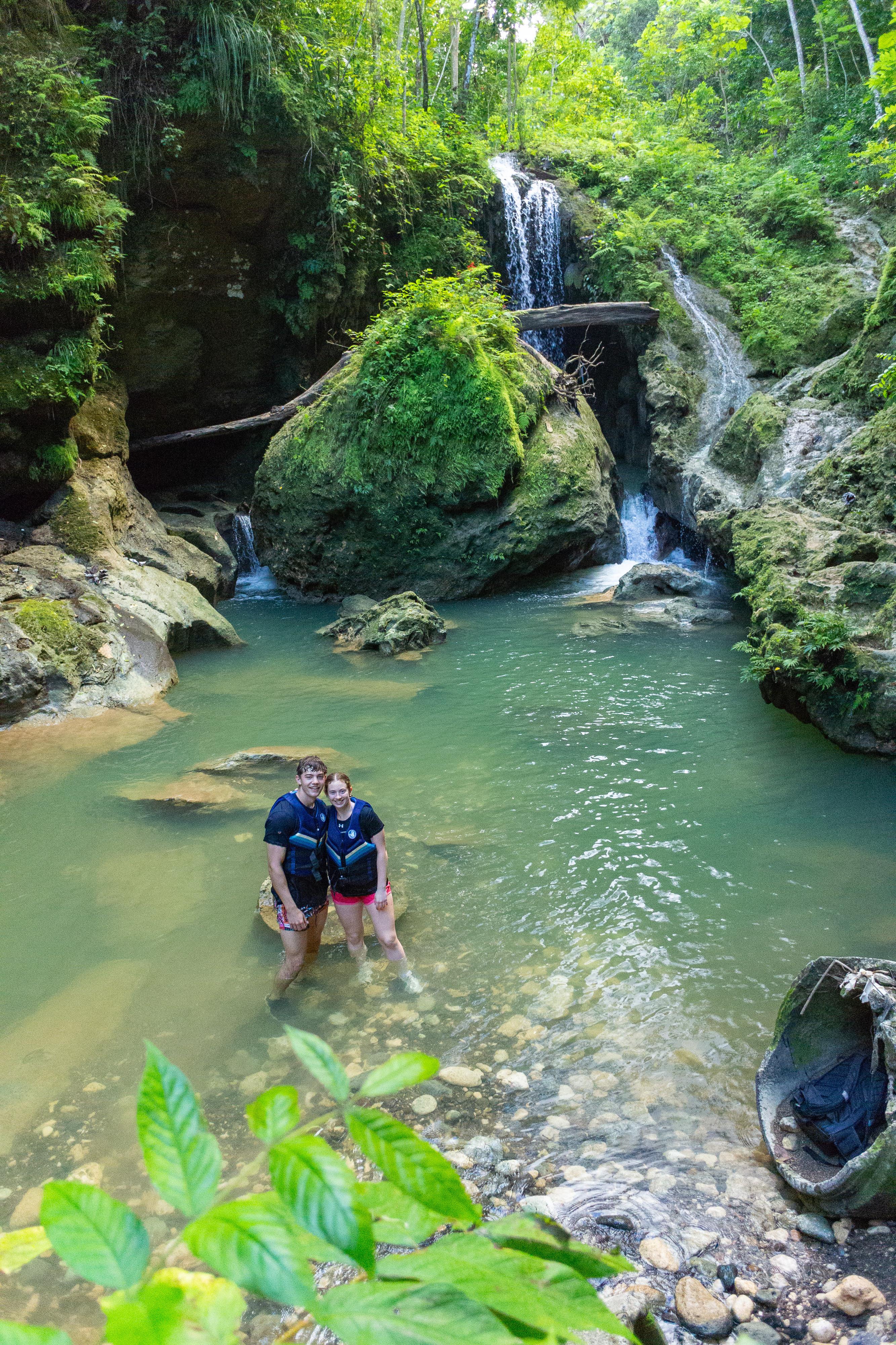San Juan: Arenales Cave & Charco Azul Adventure