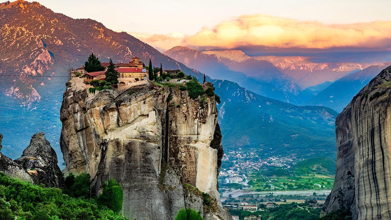 Meteora Monastery Full-Day Excursion from Corfu