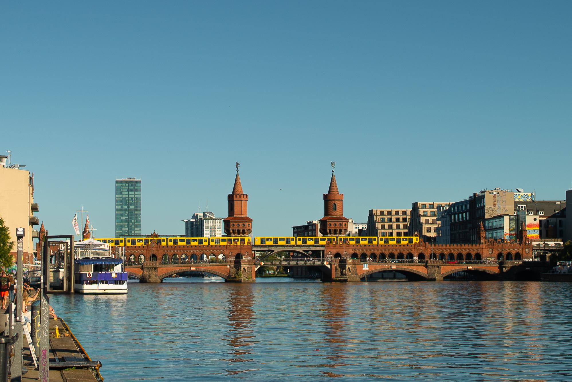 Cold War Berlin tour — image 3