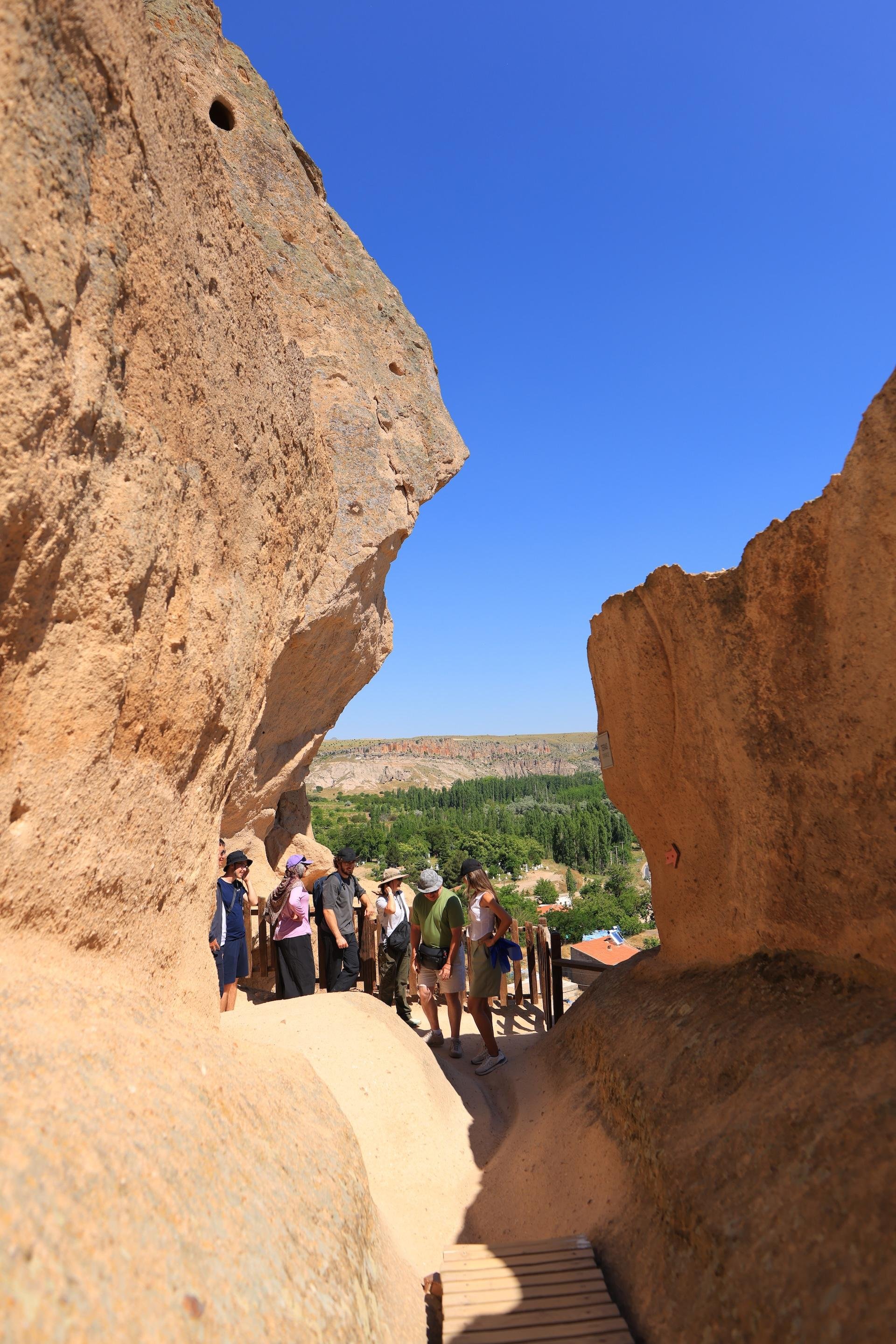 Cappadocia Green Tour: Derinkuyu Underground City & Ihlara Valley Hike
