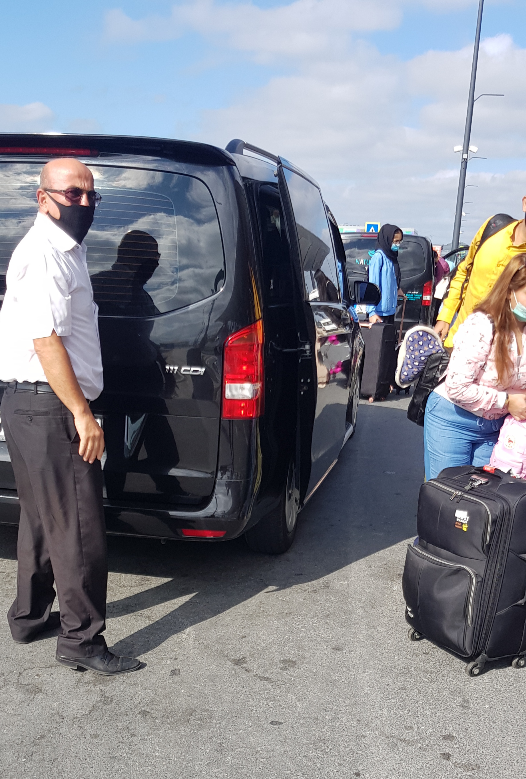 Private Istanbul Airport (IST) Hotel Transfer