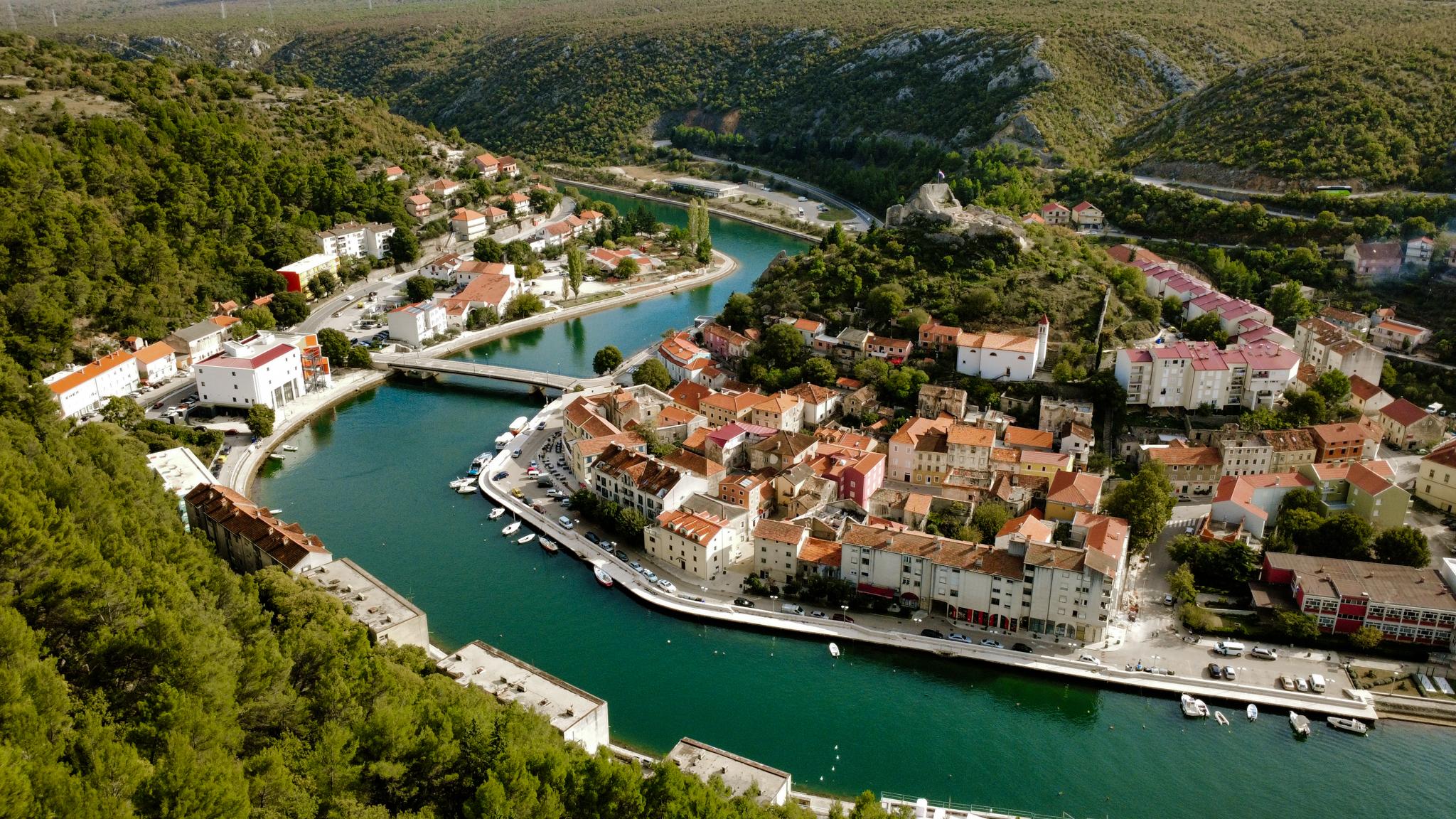 Obrovac: At the Edge of Two Worlds – Guided Walking Tour
