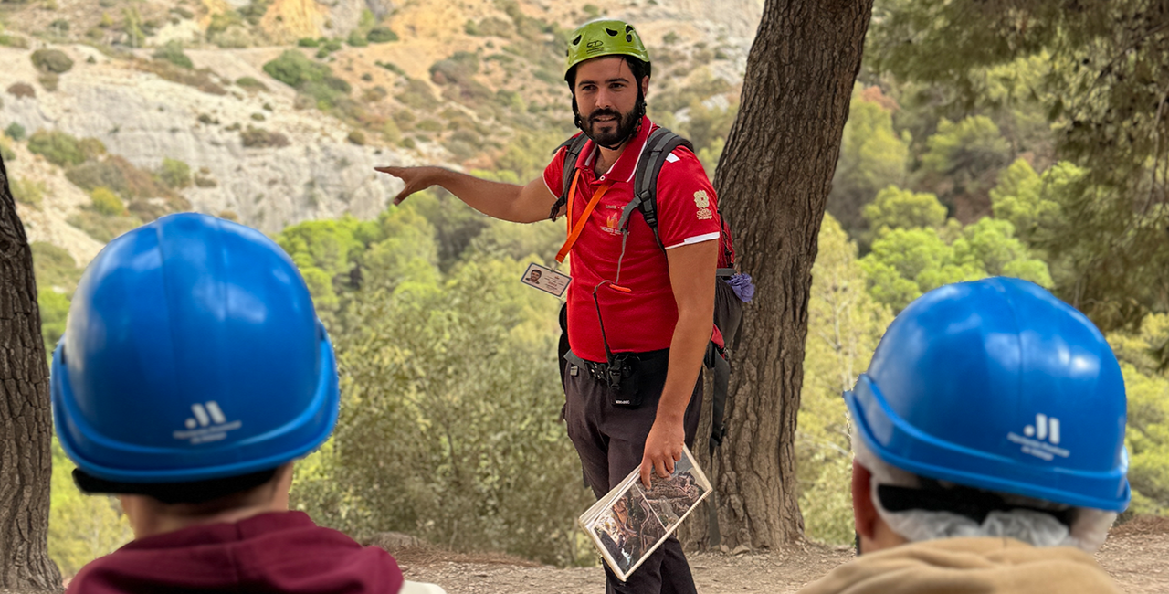 Caminito del Rey guided tour from Málaga — cliffside walkway above the Gaitanes Gorge, Andalusia — image 5