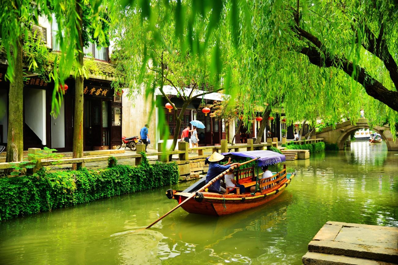 Private Suzhou & Zhujiajiao Water Towns Day Tour from Shanghai