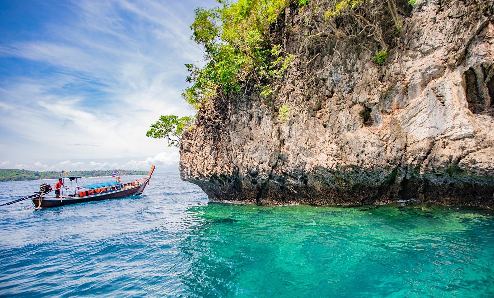 Private Longtail Boat Expedition: Phi Phi & Bamboo Islands