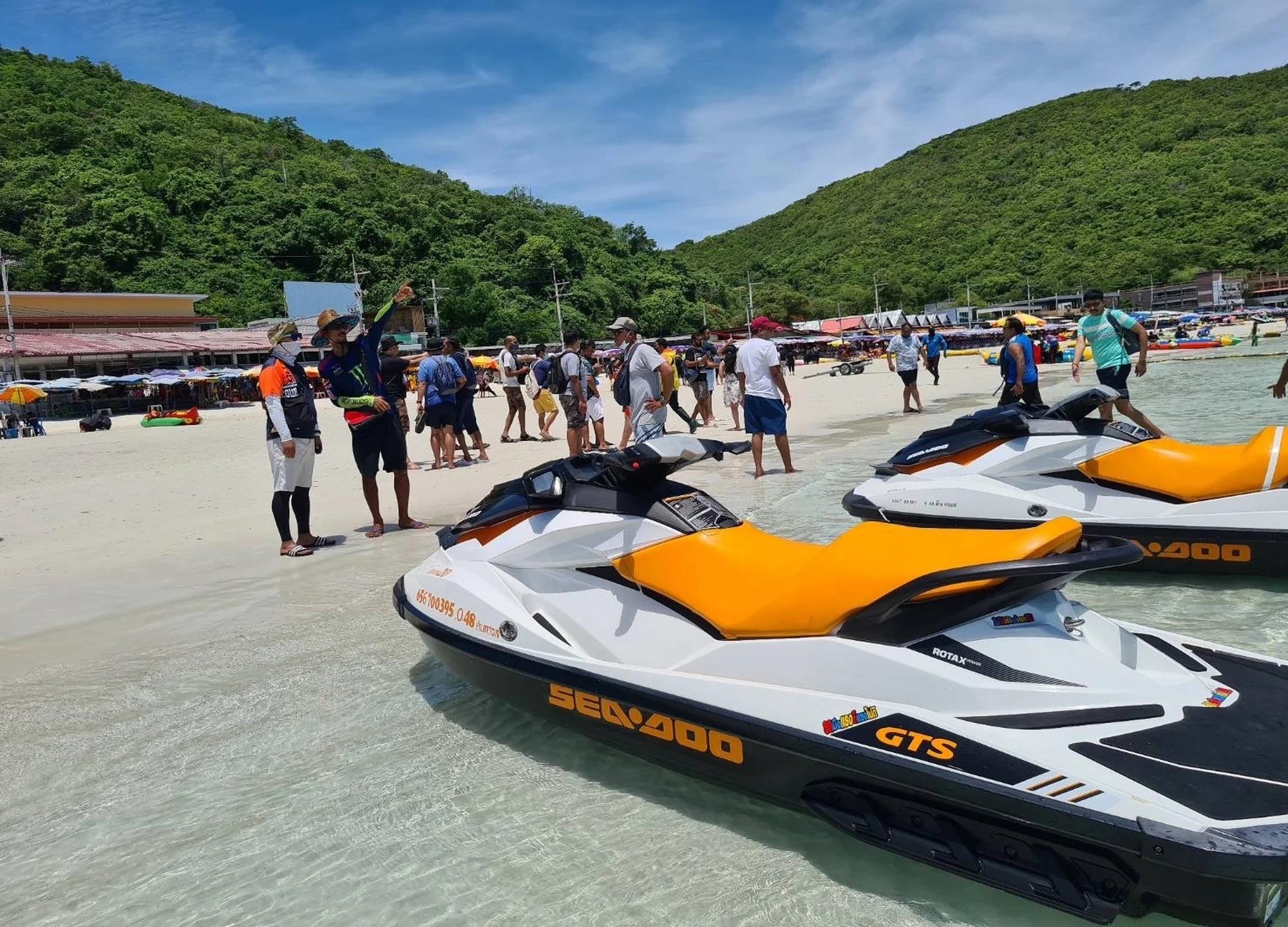 Pattaya: Coral Island Snorkeling and Kayaking Adventure