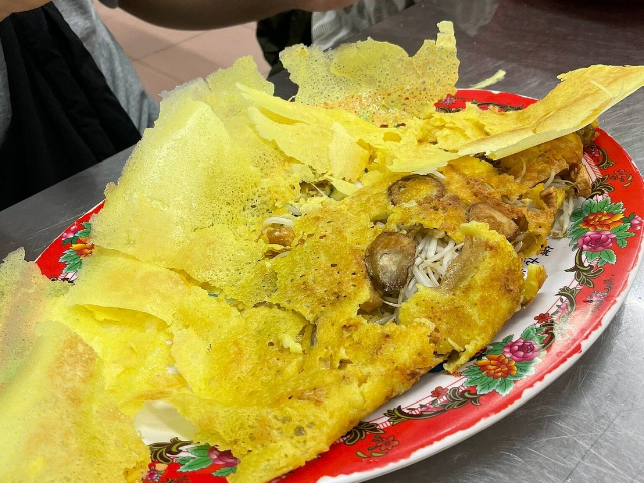 street food tour in Saigon — photo 4