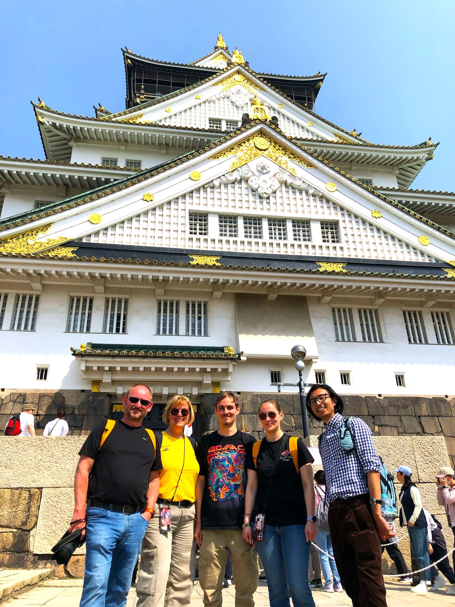 Guided Walking Tour of Osaka Castle & Historical Grounds