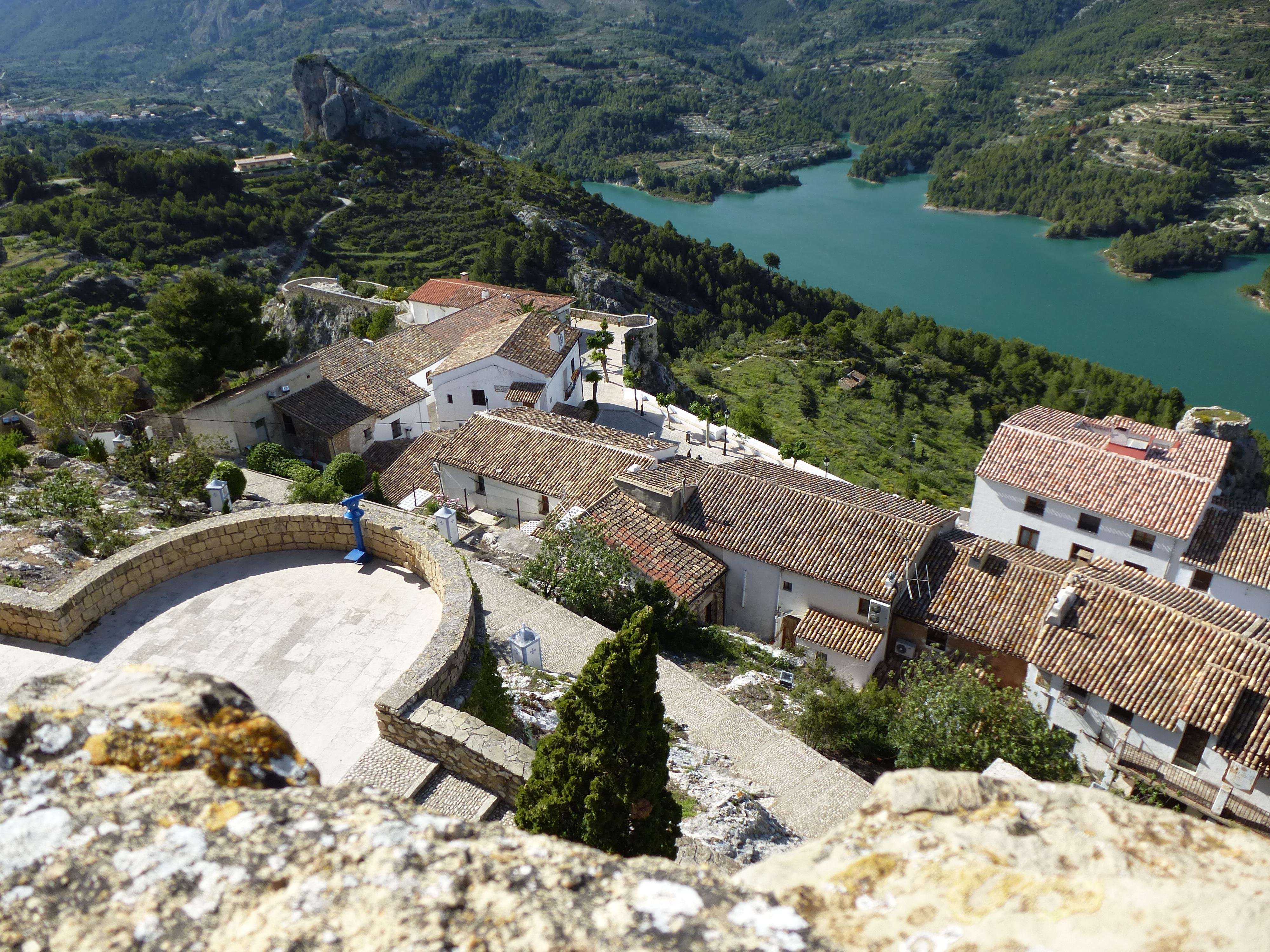 Valencia: Guadalest, Altea & Algar Waterfalls Day Trip