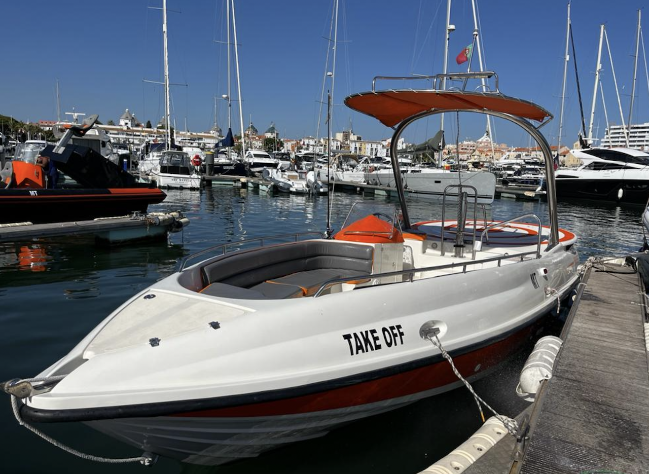 Private Speed Boat Charter with Watersports