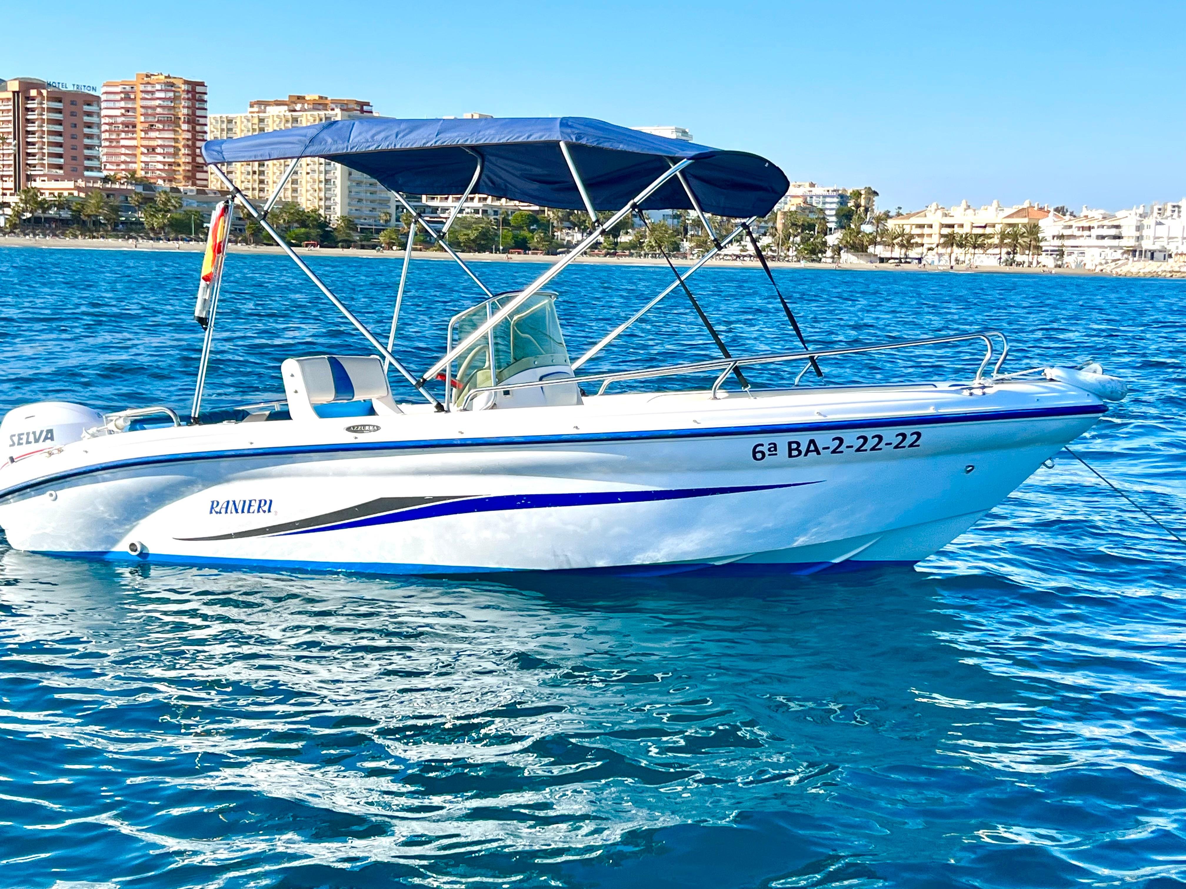 License-Free Boat Rental in Benalmádena