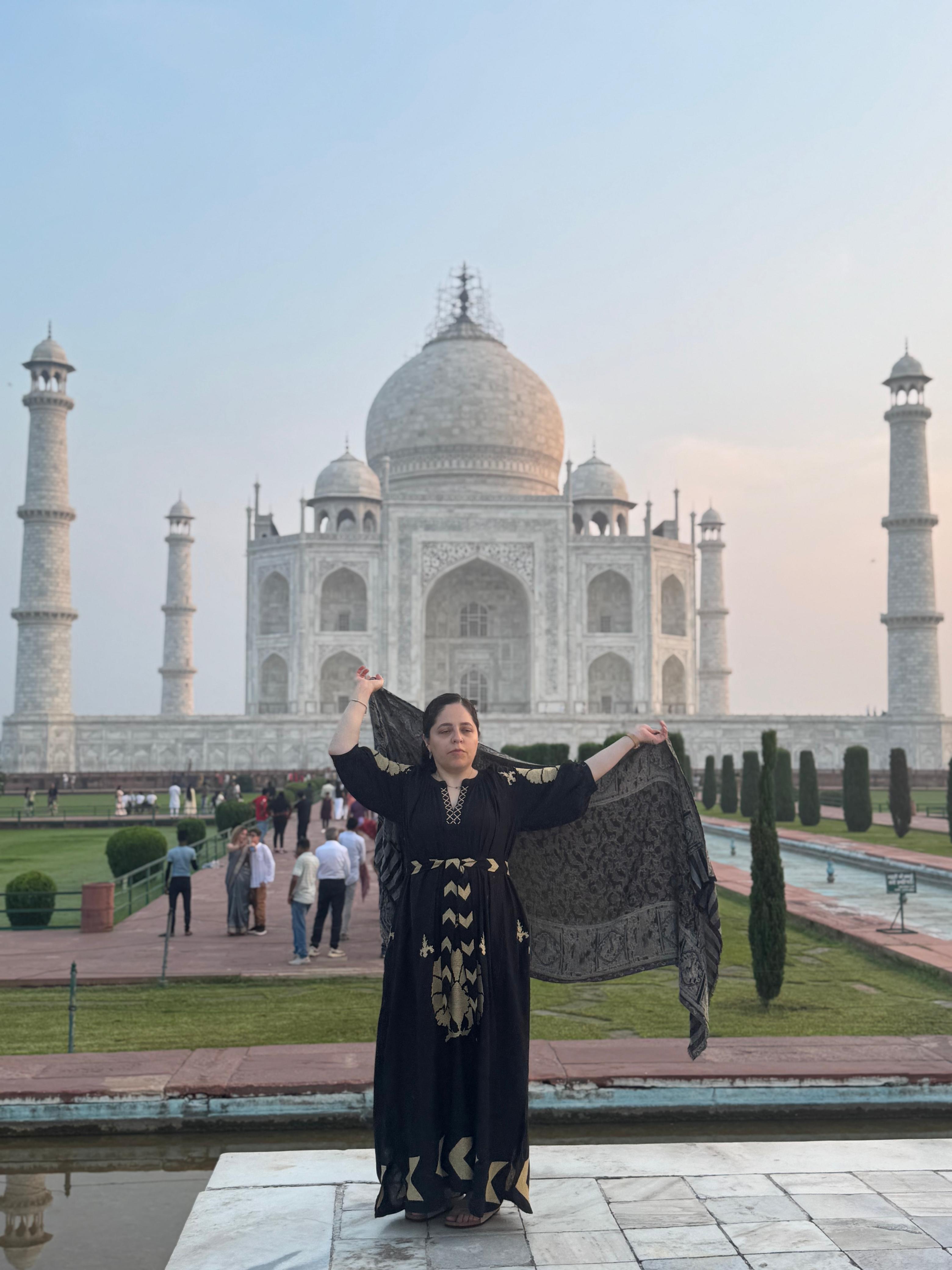 Delhi to Taj Mahal Sunrise Photography Tour with Licensed Guide