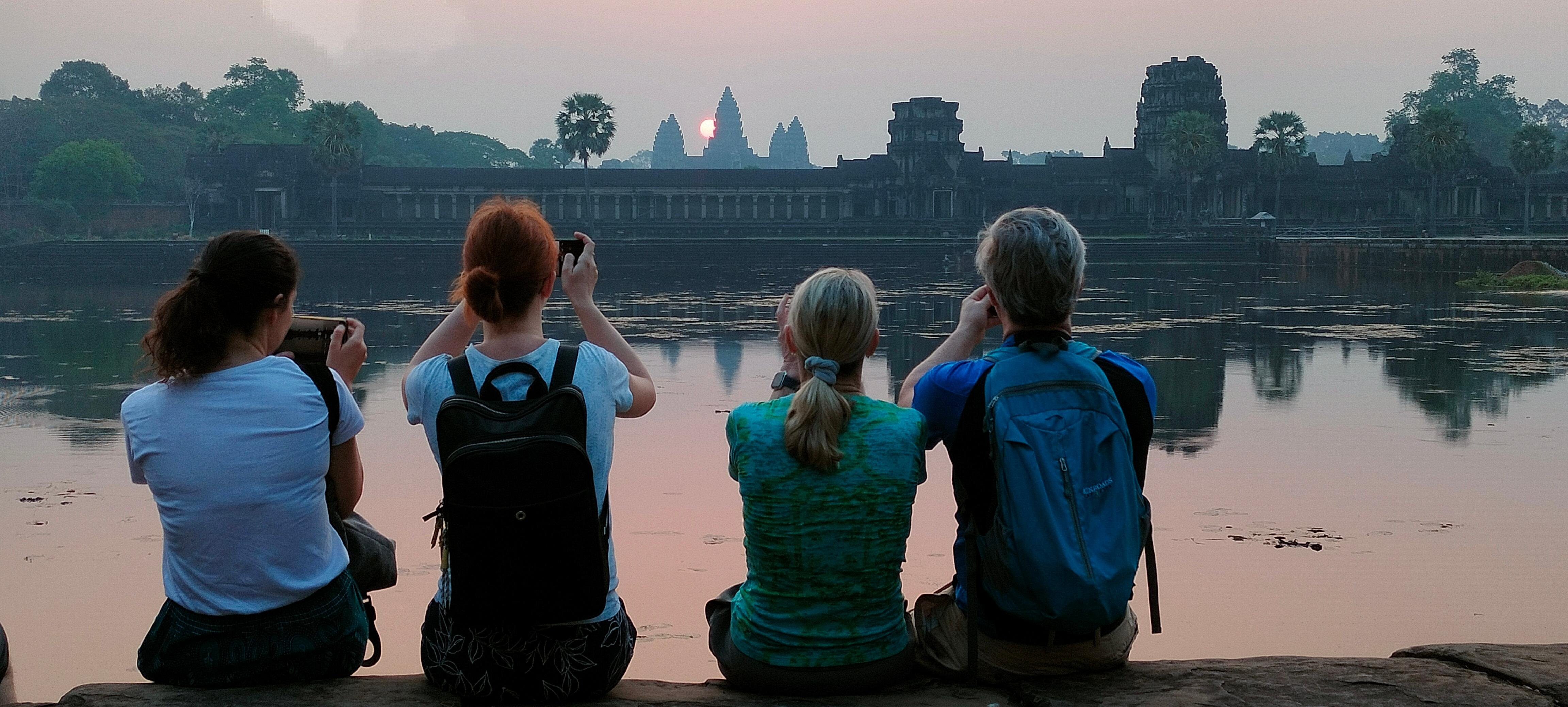 Private Angkor Wat Sunrise & Temples Discovery