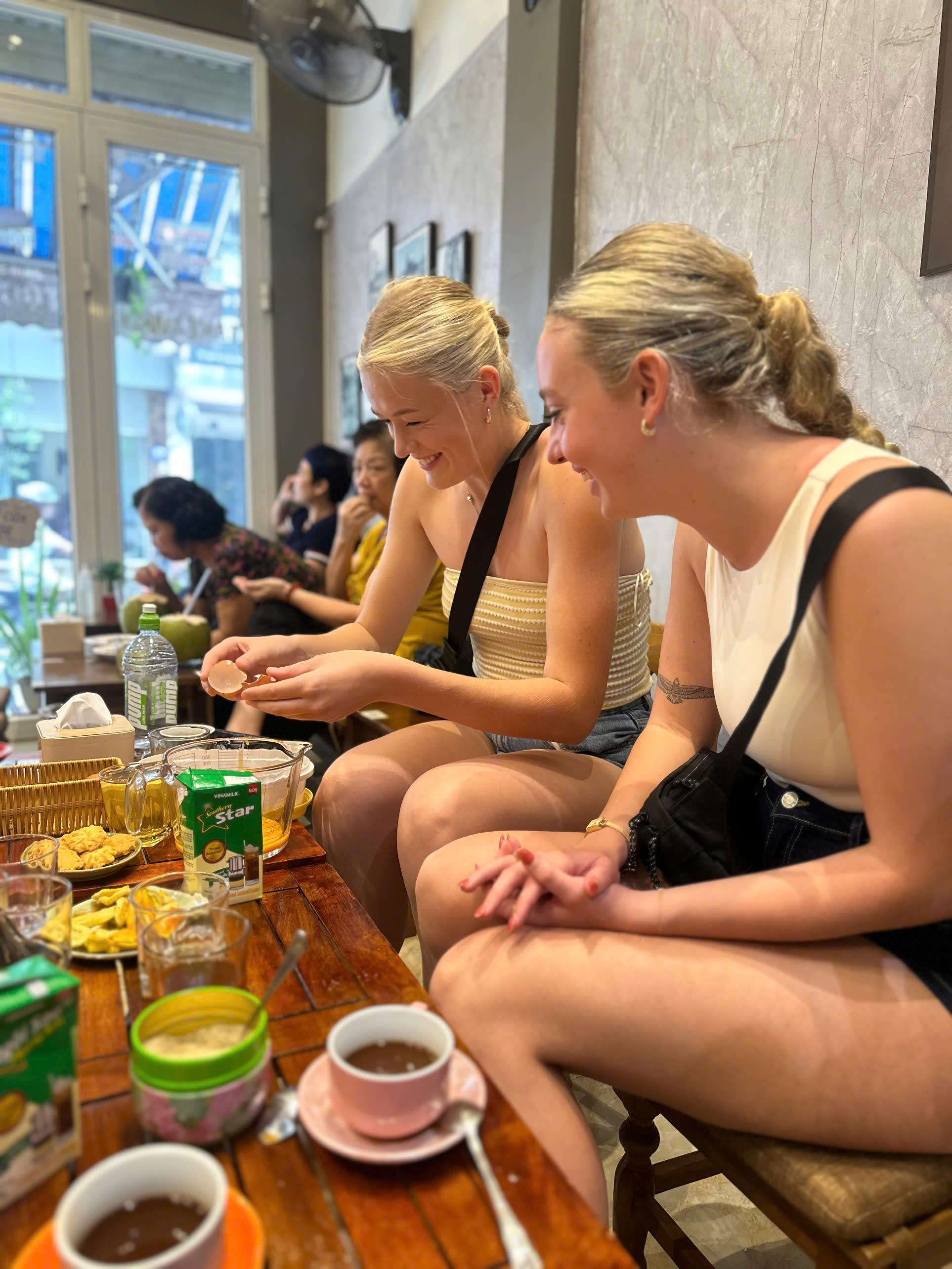 coffee tour in Hanoi — photo 2
