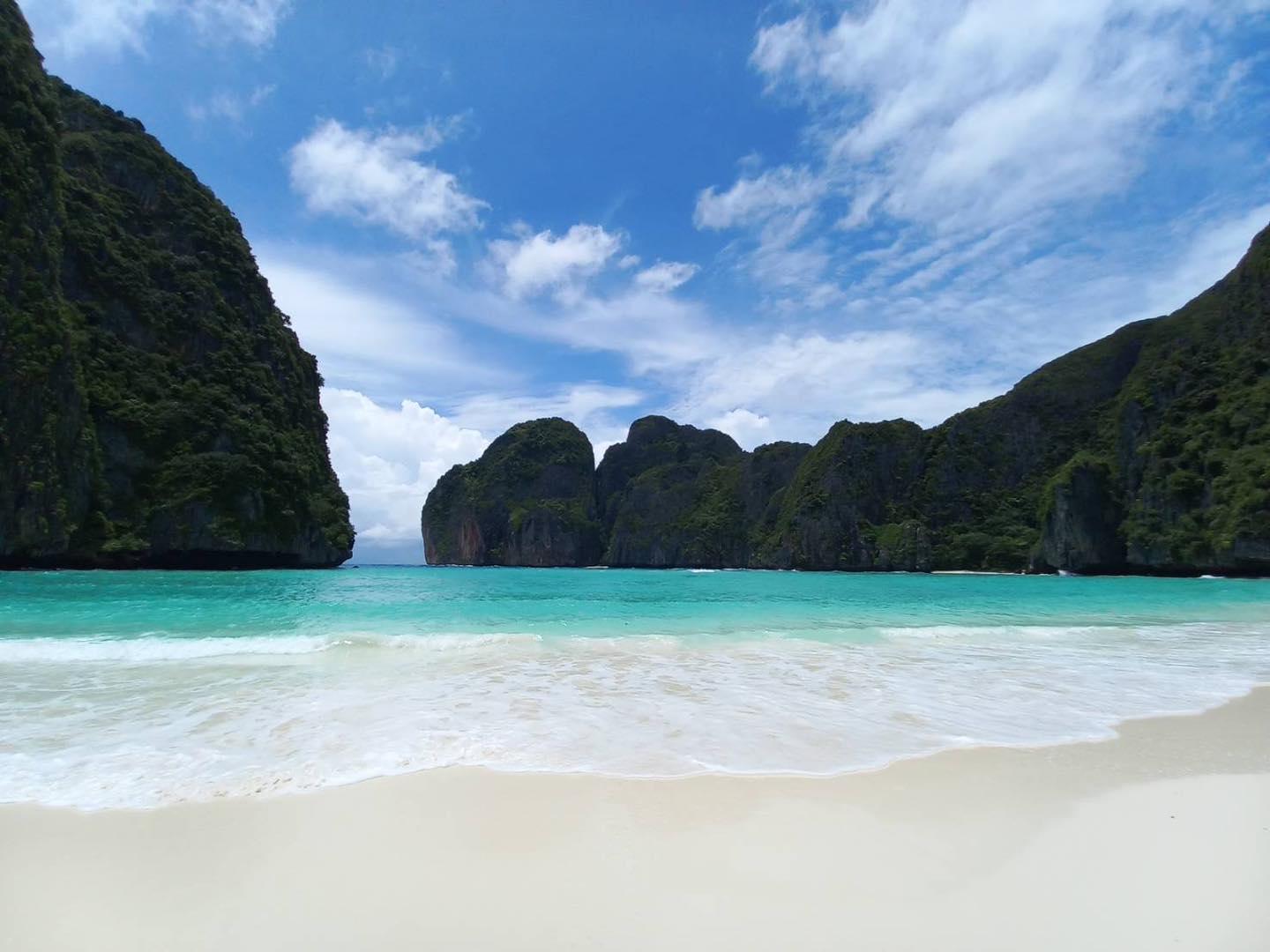 Phuket Phi Phi, Maya, and Khai Island Luxury Speedboat Tour