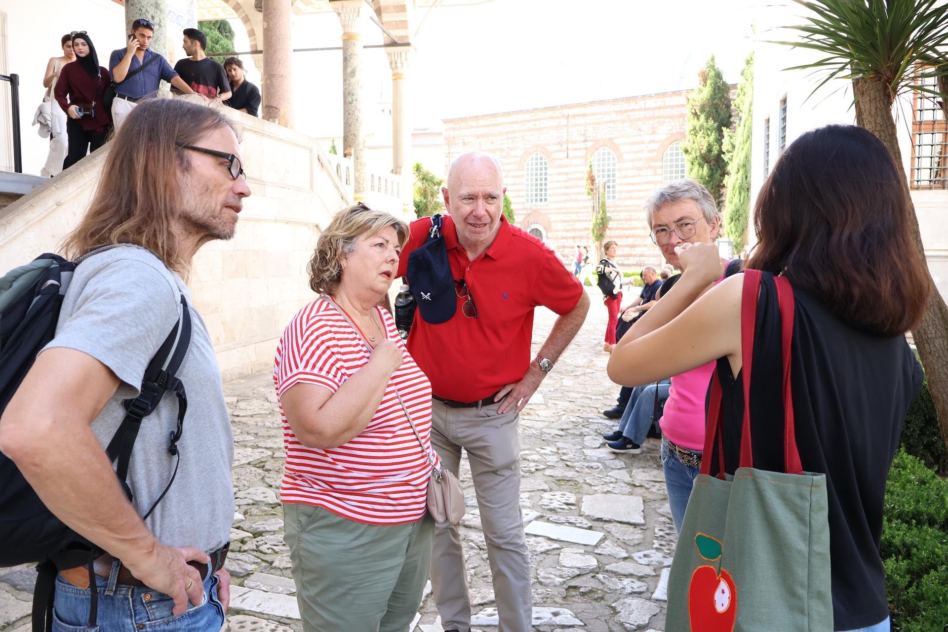 Topkapi Palace & Harem Guided Small Group Tour