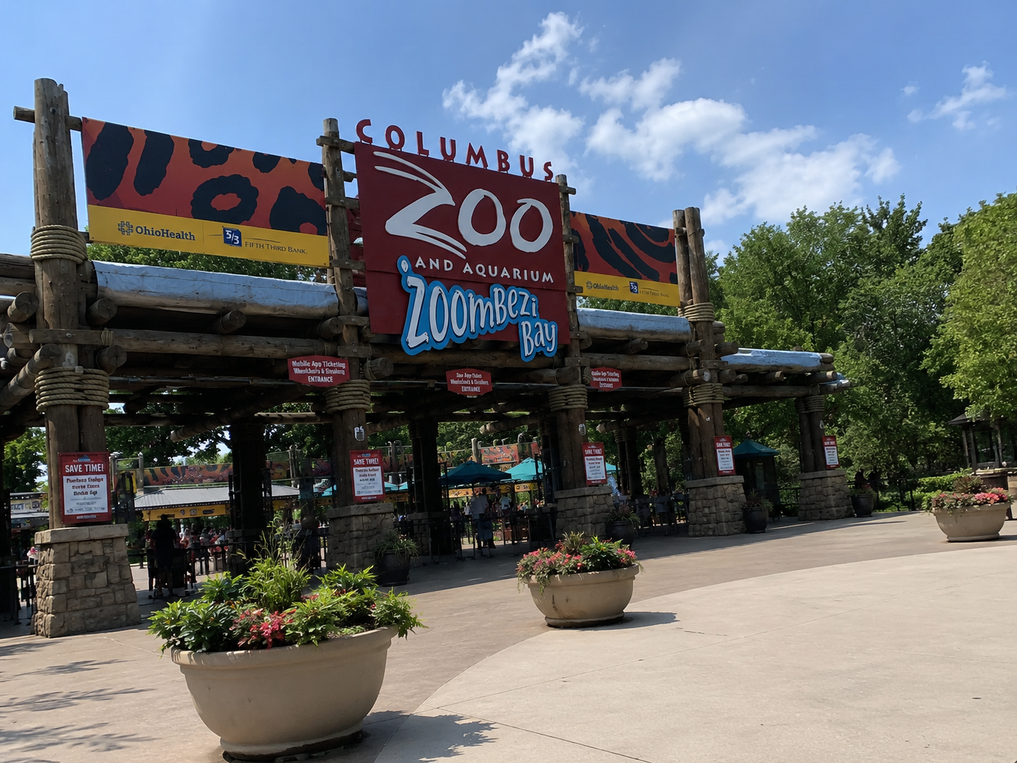 Ohio Day Tour: Rock & Roll Hall of Fame, Columbus Zoo & More