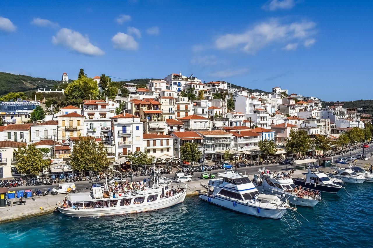 Skiathos Coastal Cruise: Lalaria Beach & Blue Caves