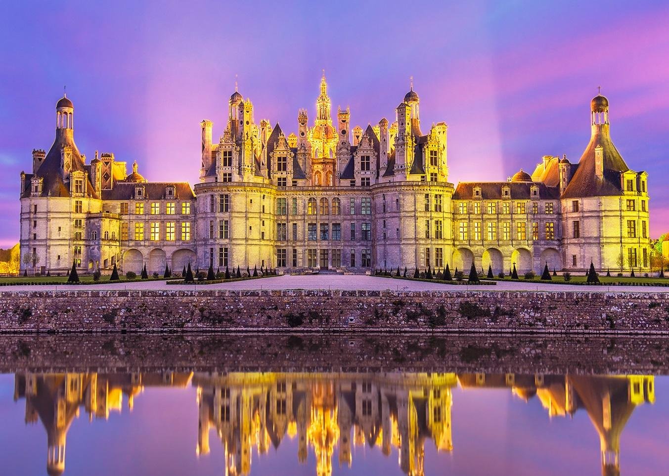 Private Loire Valley Day Tour from Paris by Luxury Chauffeur