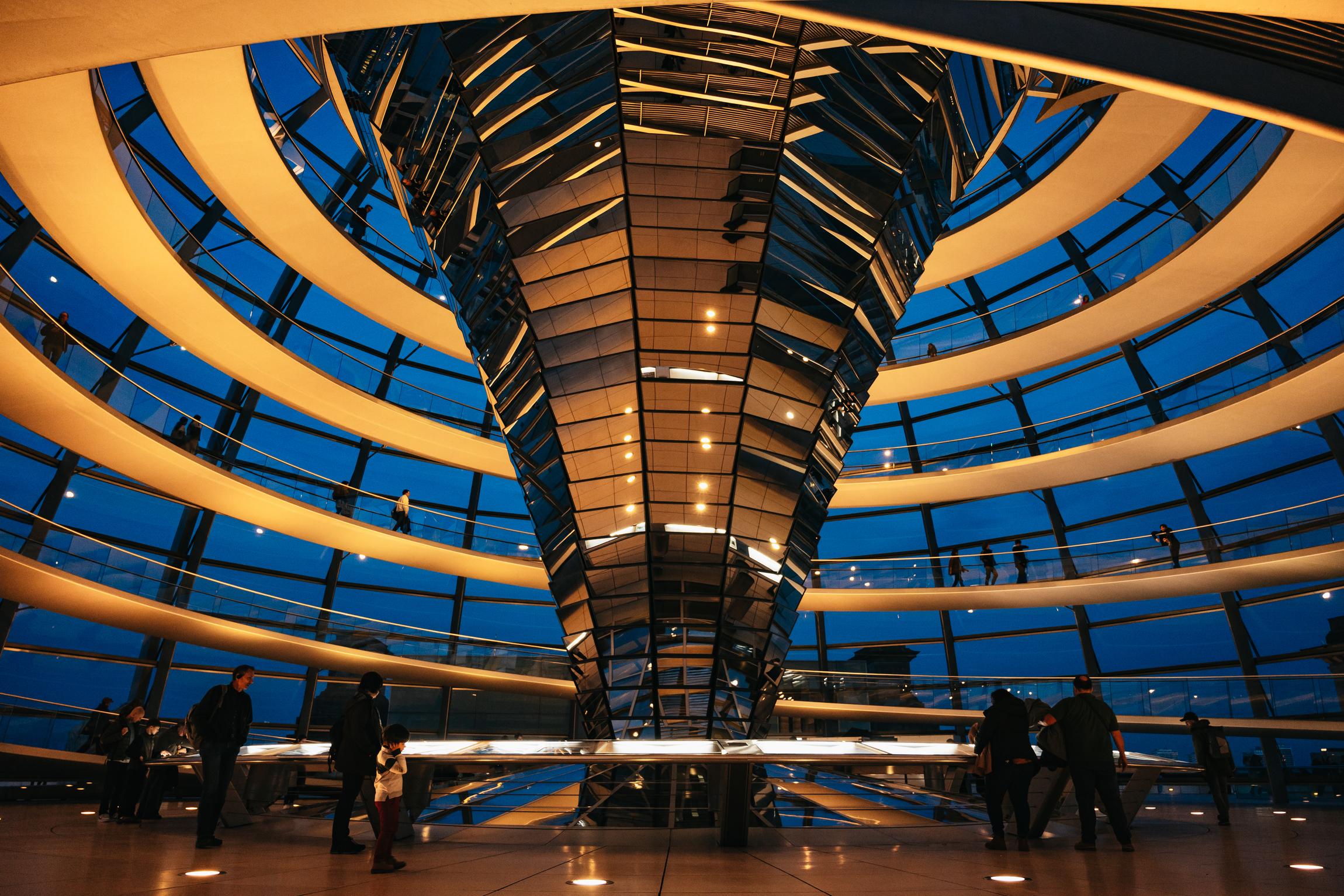 Berlin Government Quarter & Reichstag Dome Tour