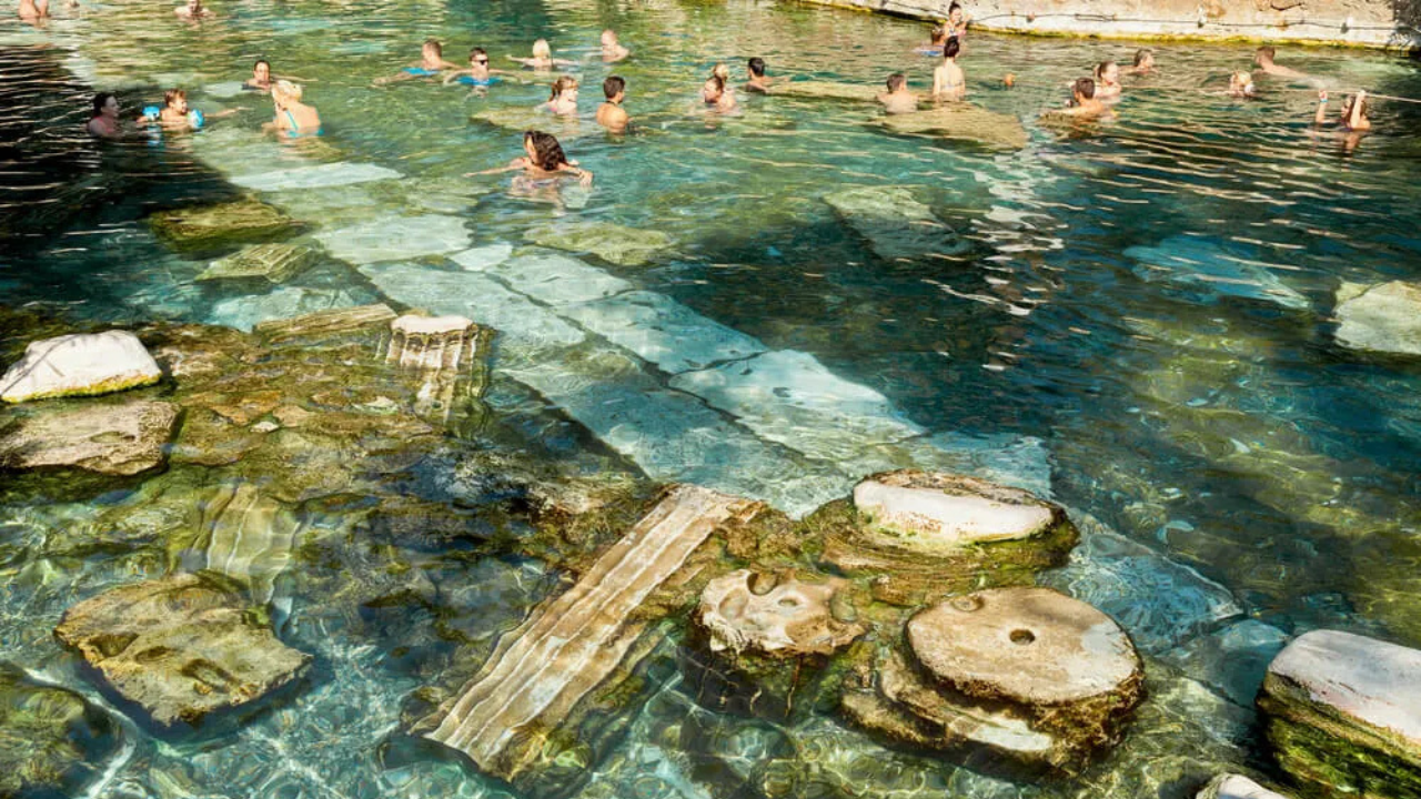 Pamukkale & Hierapolis Full-Day Trip from Istanbul with Flights