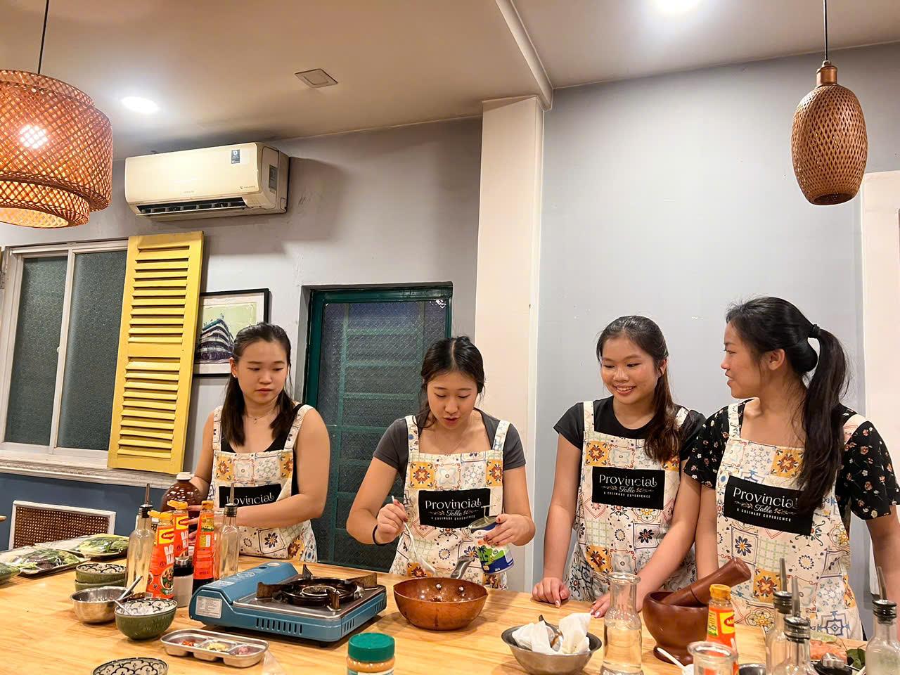 market tour in Saigon — photo 28