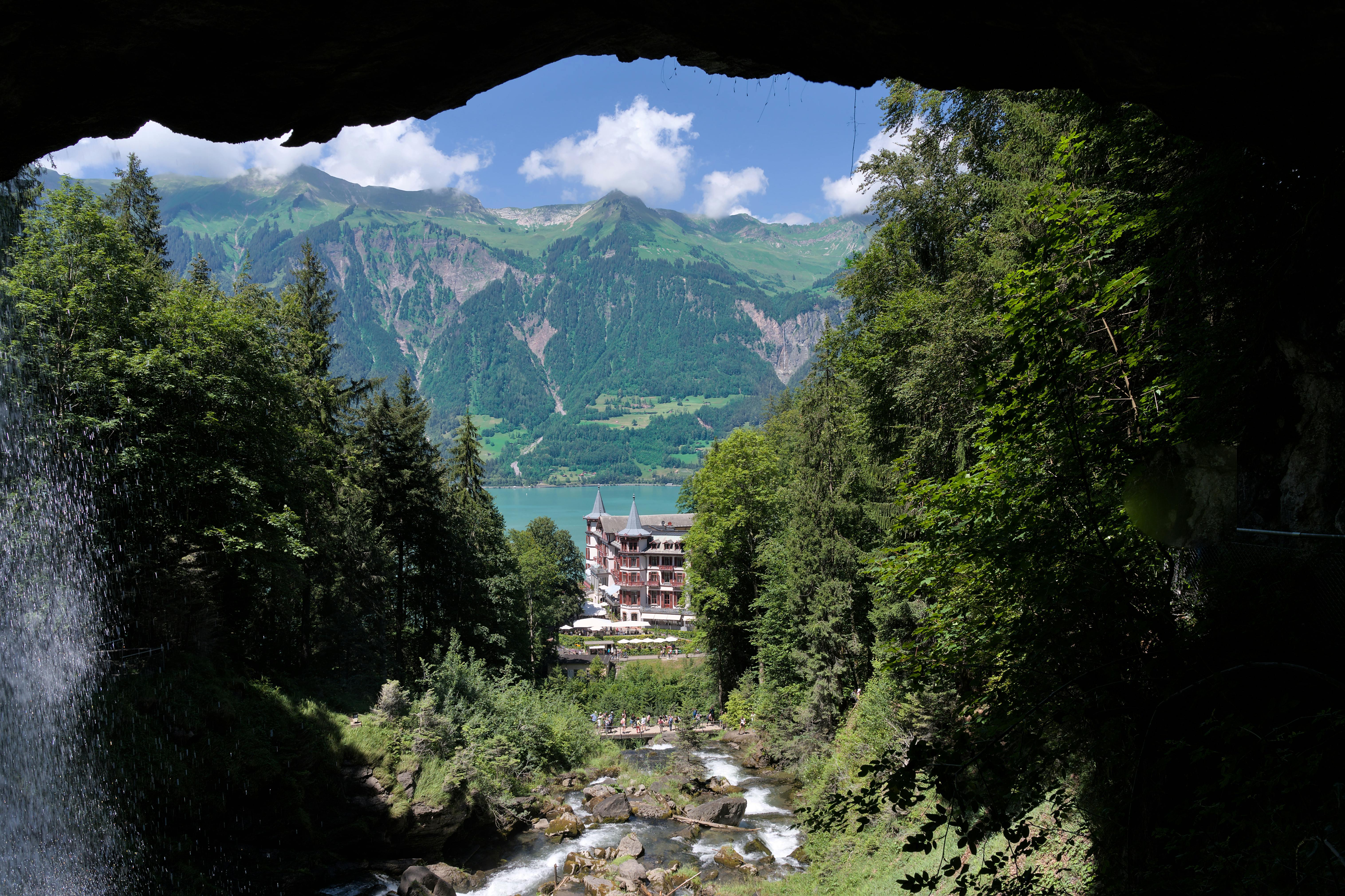 Lake Brienz Villages & Giessbach Waterfall