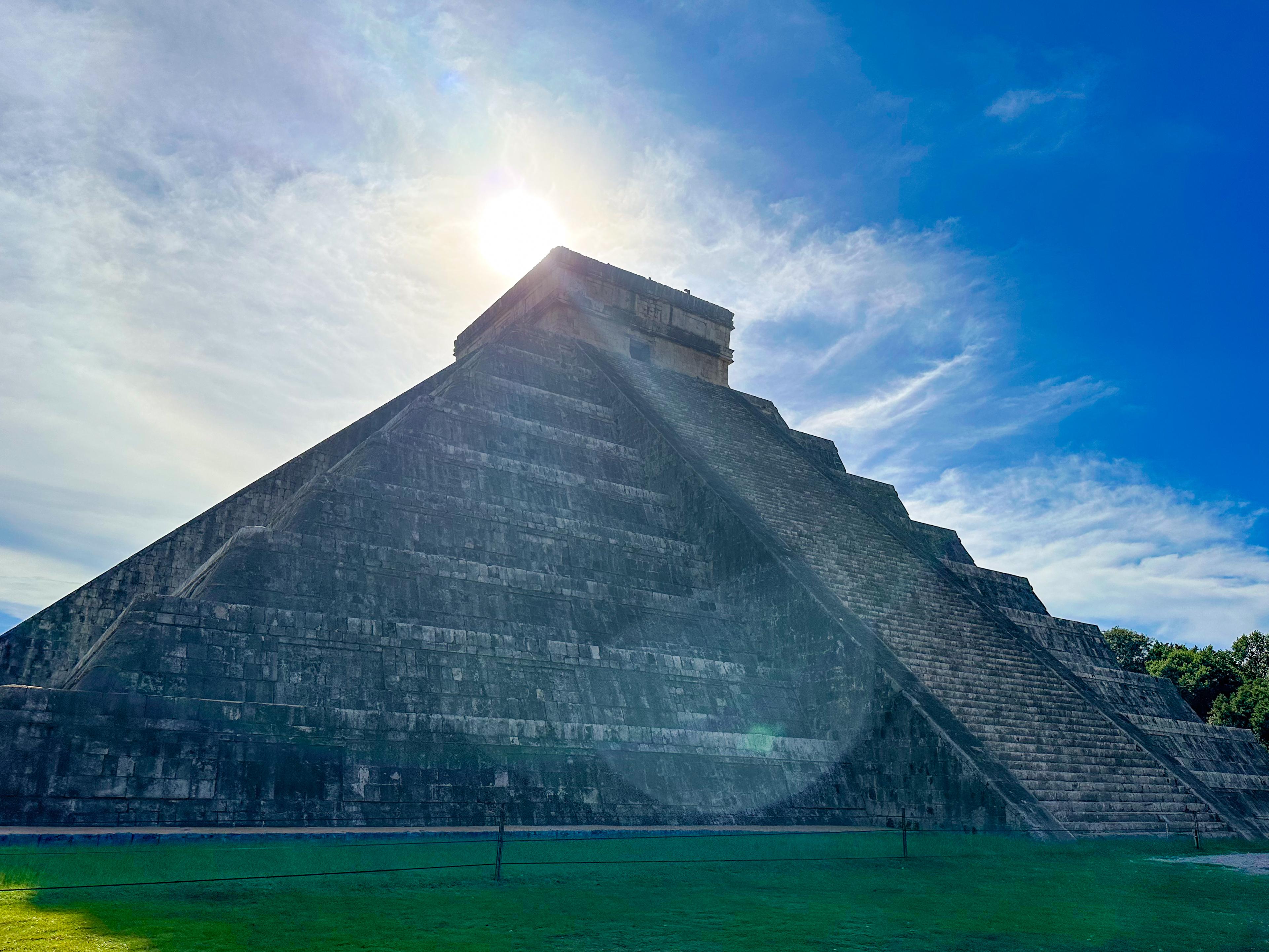 Cancun: Chichen Itza Early Access Guided Tour