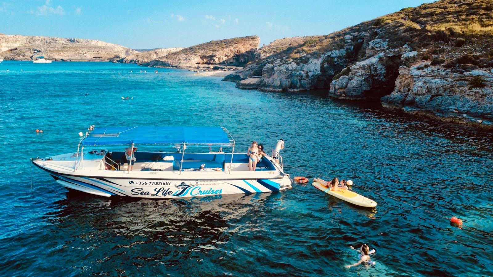 Comino & Gozo Small-Group Boat Cruise with Blue Lagoon Swim