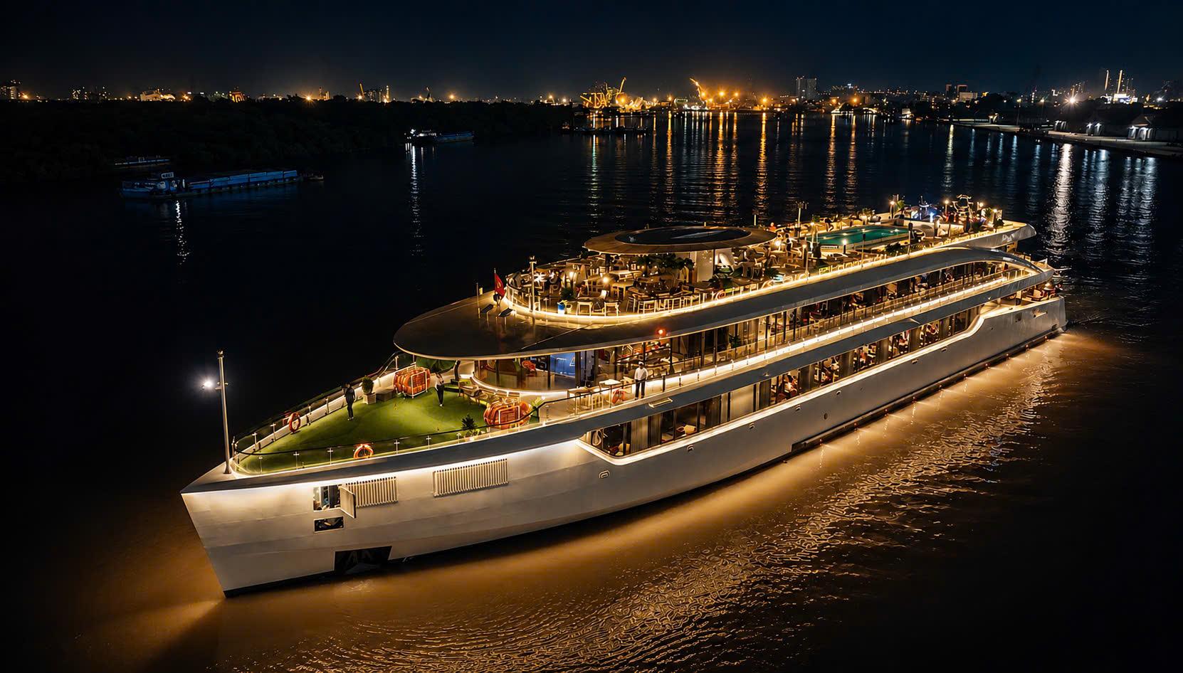 Saigon River Evening Cruise with Dinner