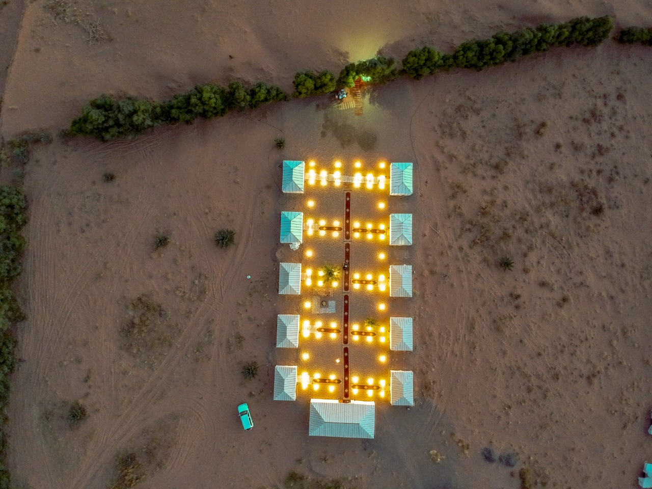 Erg Chebbi Desert Overnight: Camel Ride & Heated Tent Camp