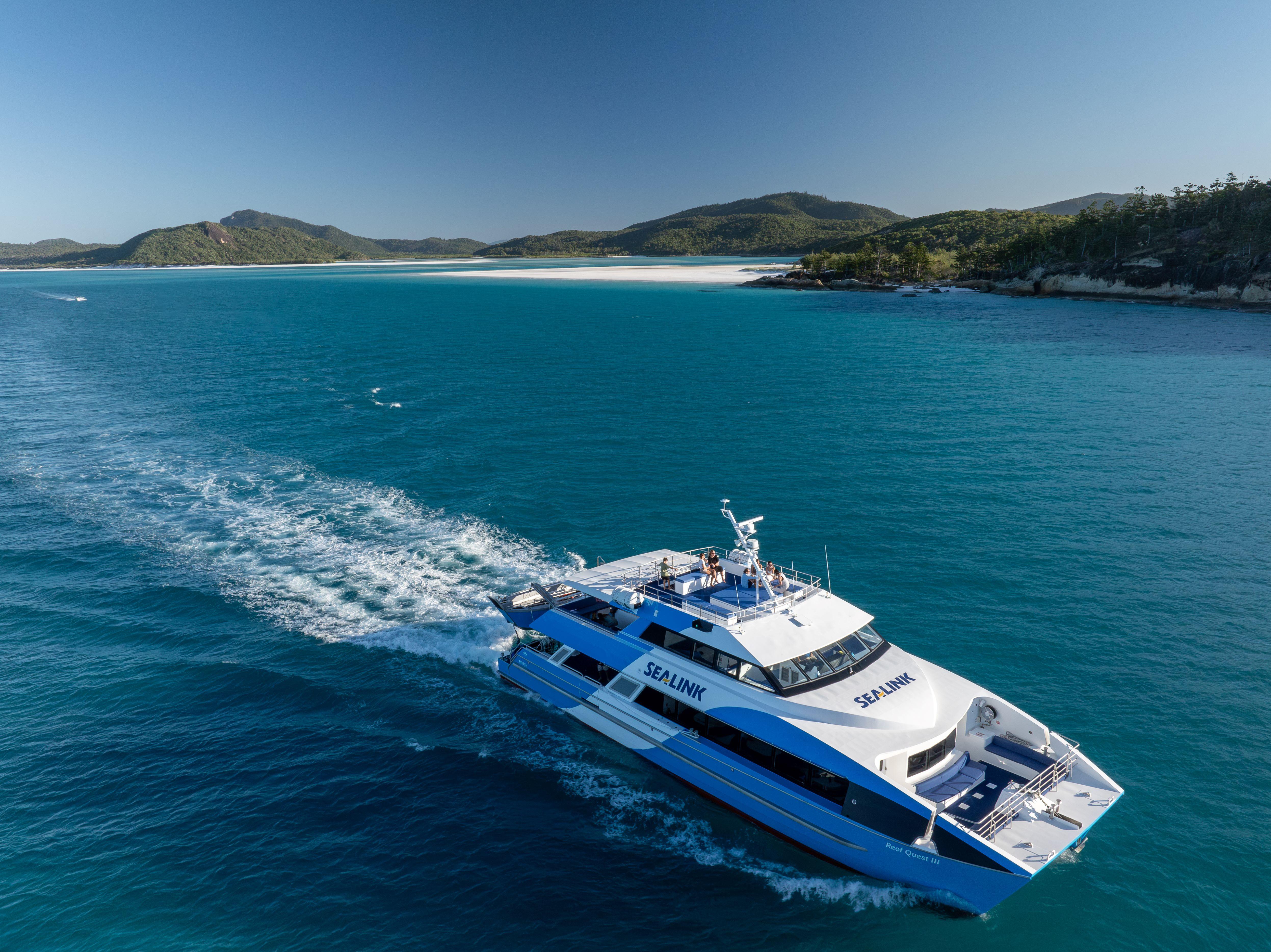 Whitehaven Beach & Hill Inlet Lookout Full-Day Catamaran Cruise