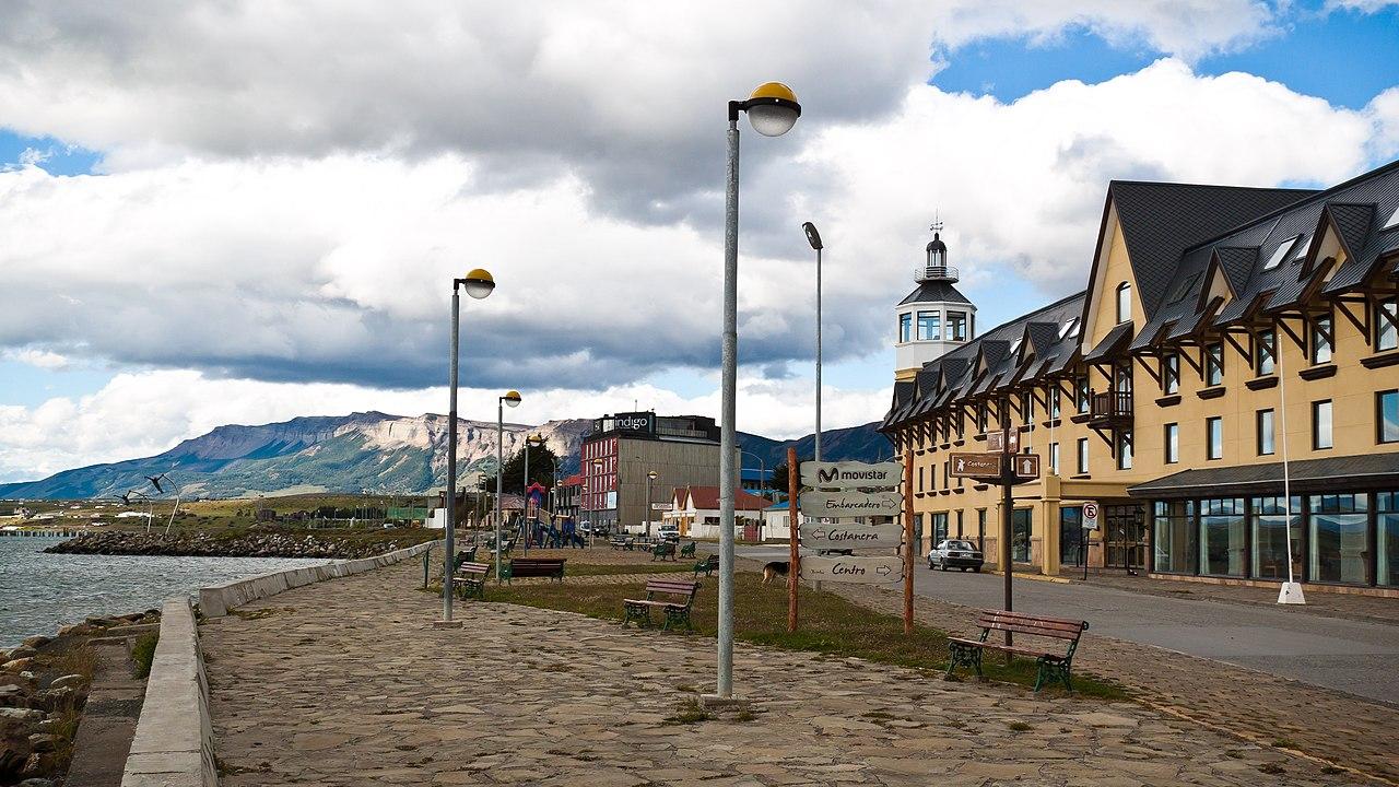 Puerto Natales to El Calafate Cross-Border Bus Transfer