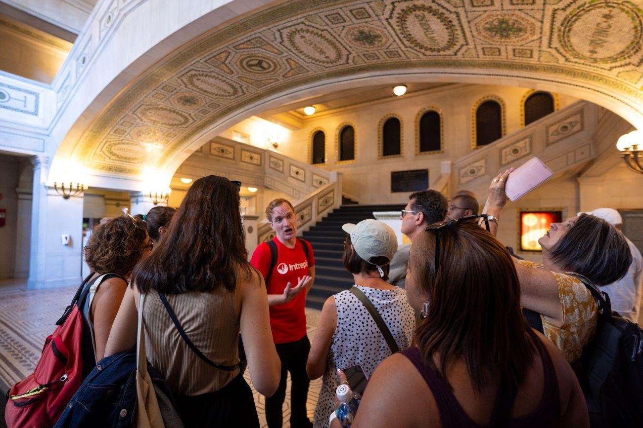 Chicago Architecture, History & Food Walking Tour