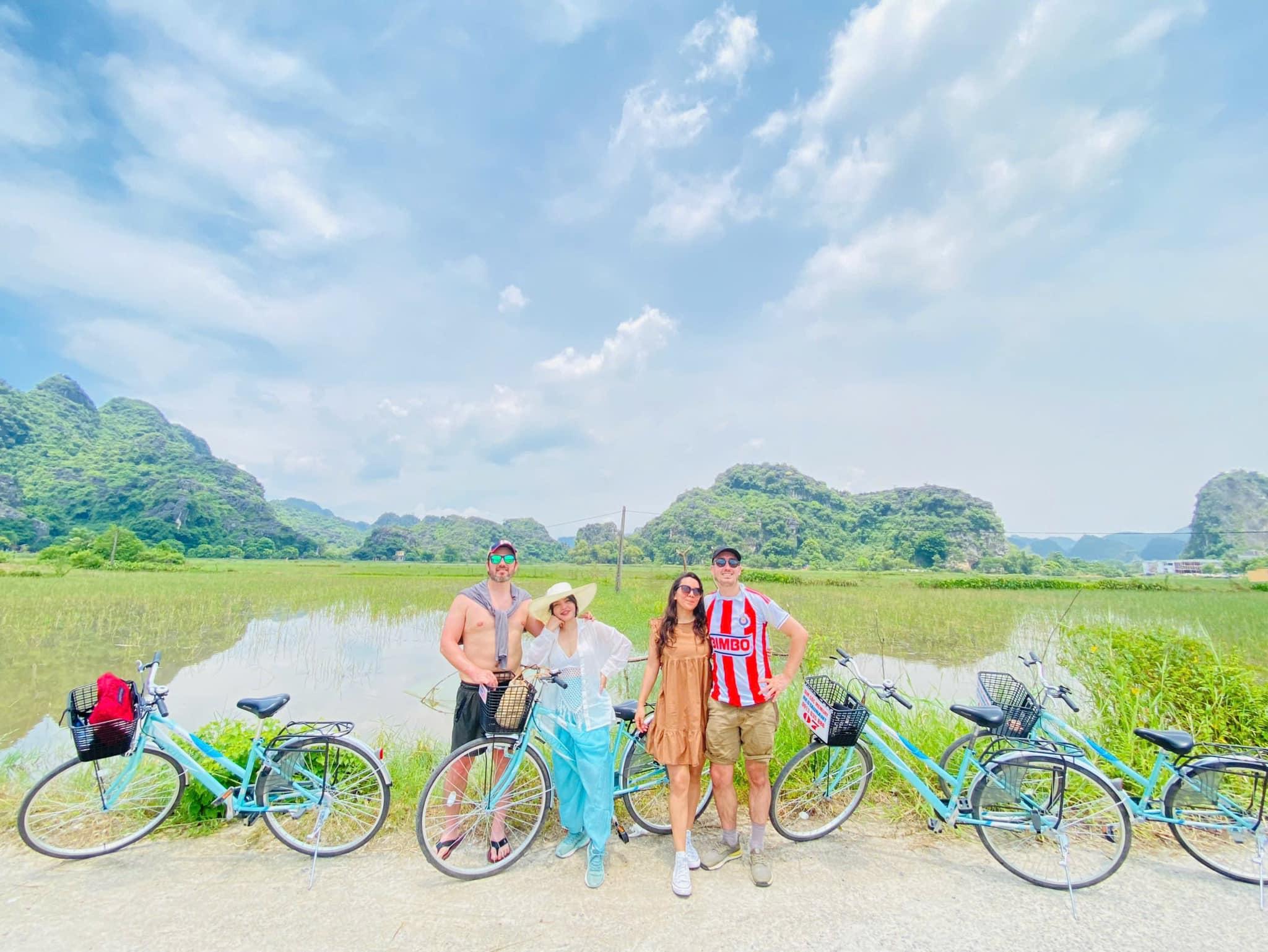 Private Ninh Binh Full-Day Tour: Hoa Lu, Bai Dinh, Trang An & Mua Cave