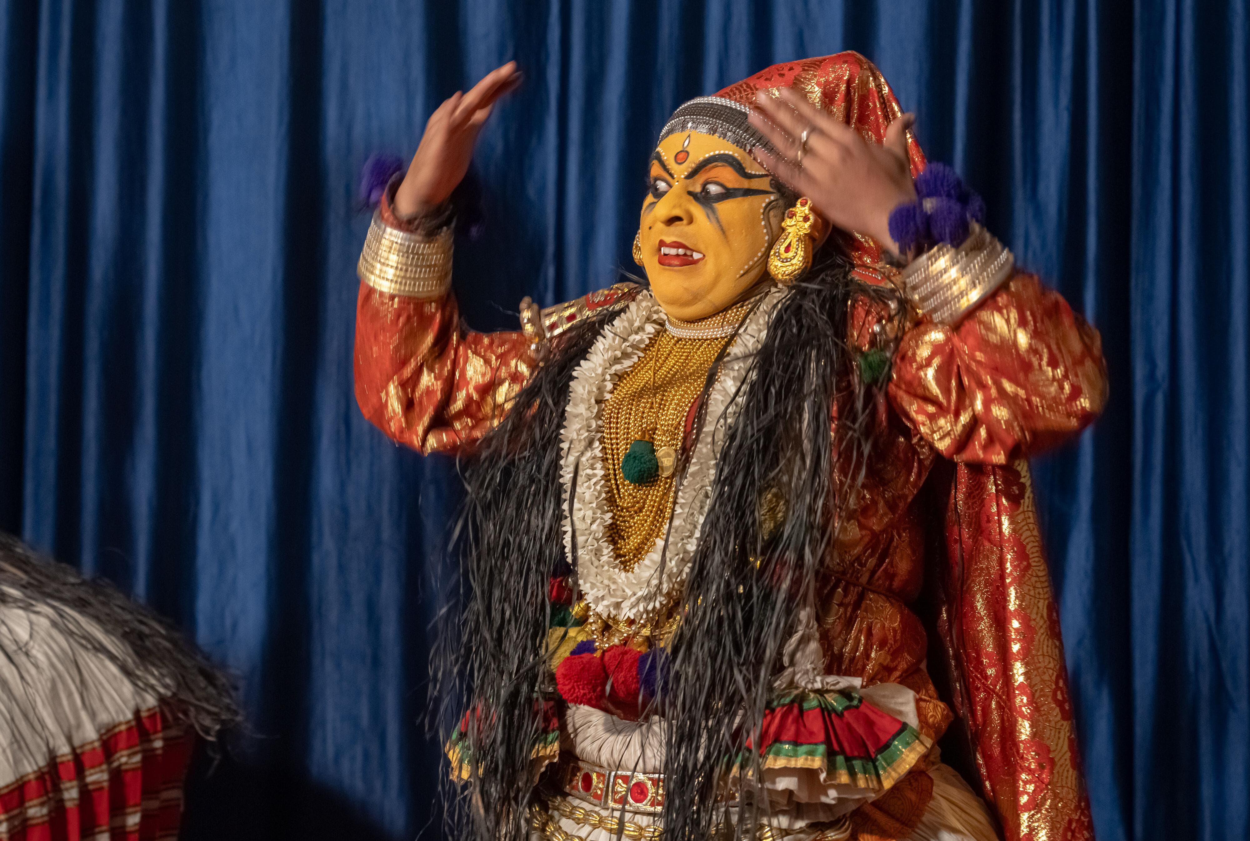 Kochi Evening Showcase: Kathakali, Theyyam, and Kalaripayattu